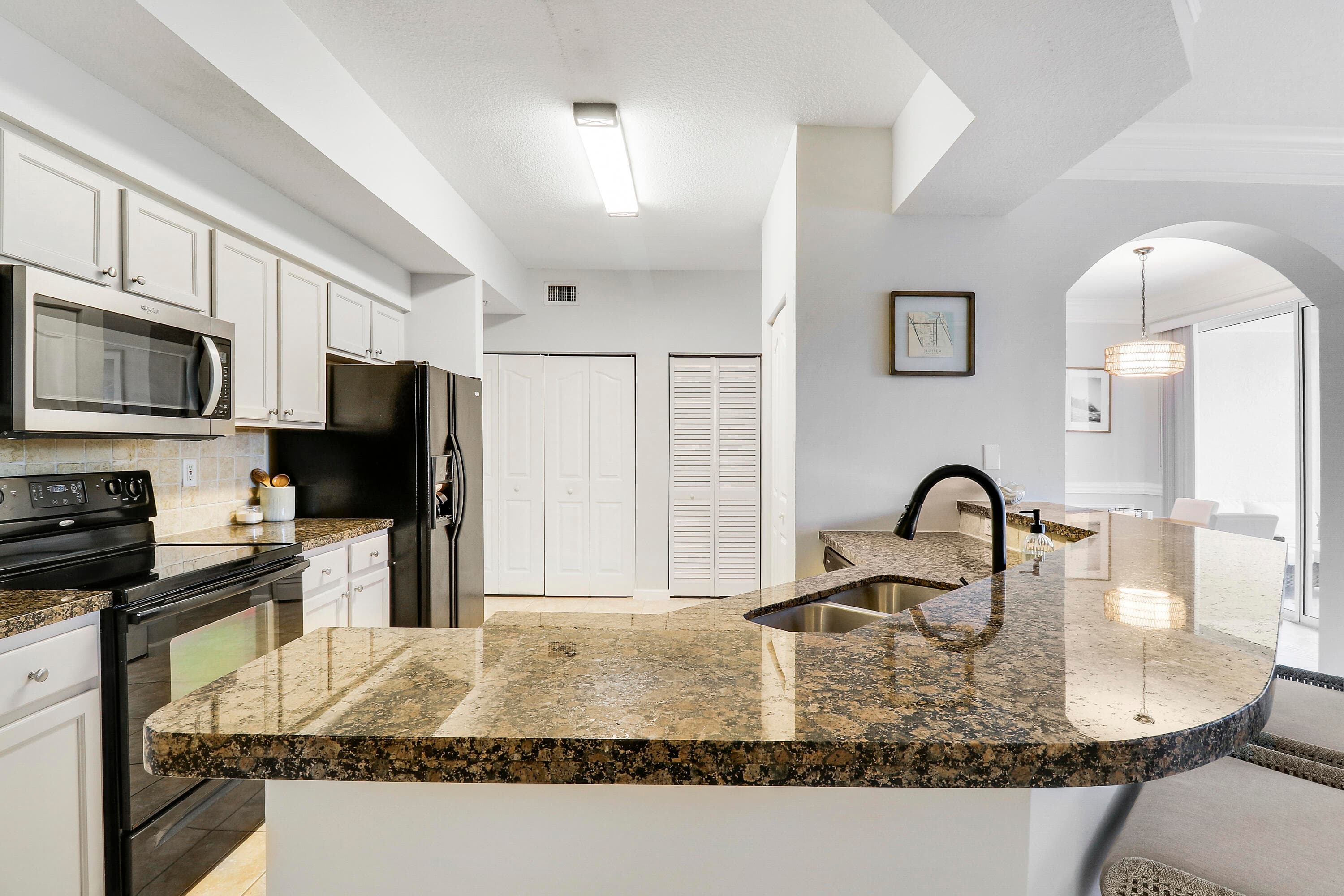 275 Murcia Drive 212, Jupiter, FL 33458 — photo 14 of 32