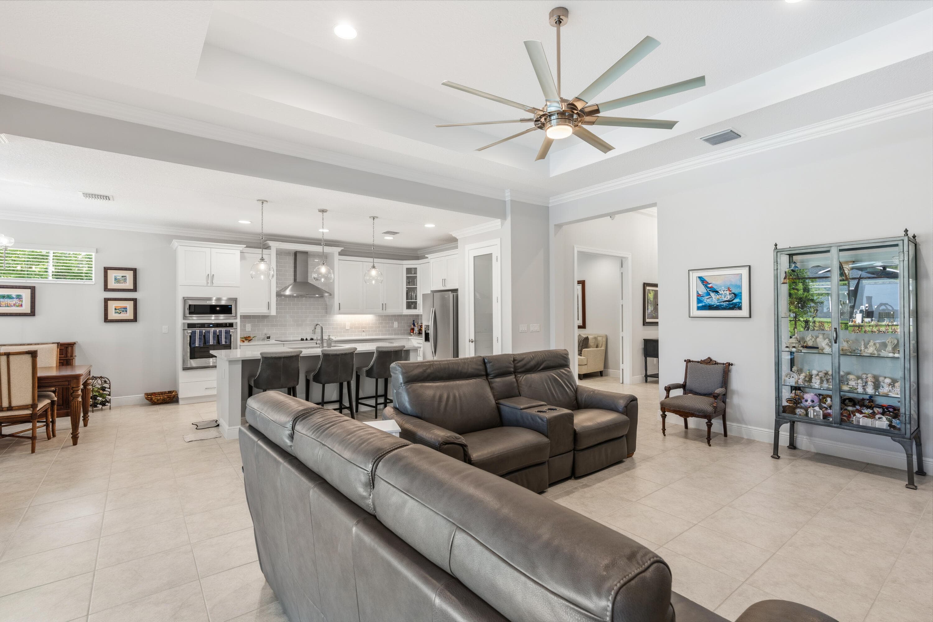 6805 49th Court, Vero Beach, FL 32967 — photo 9 of 52
