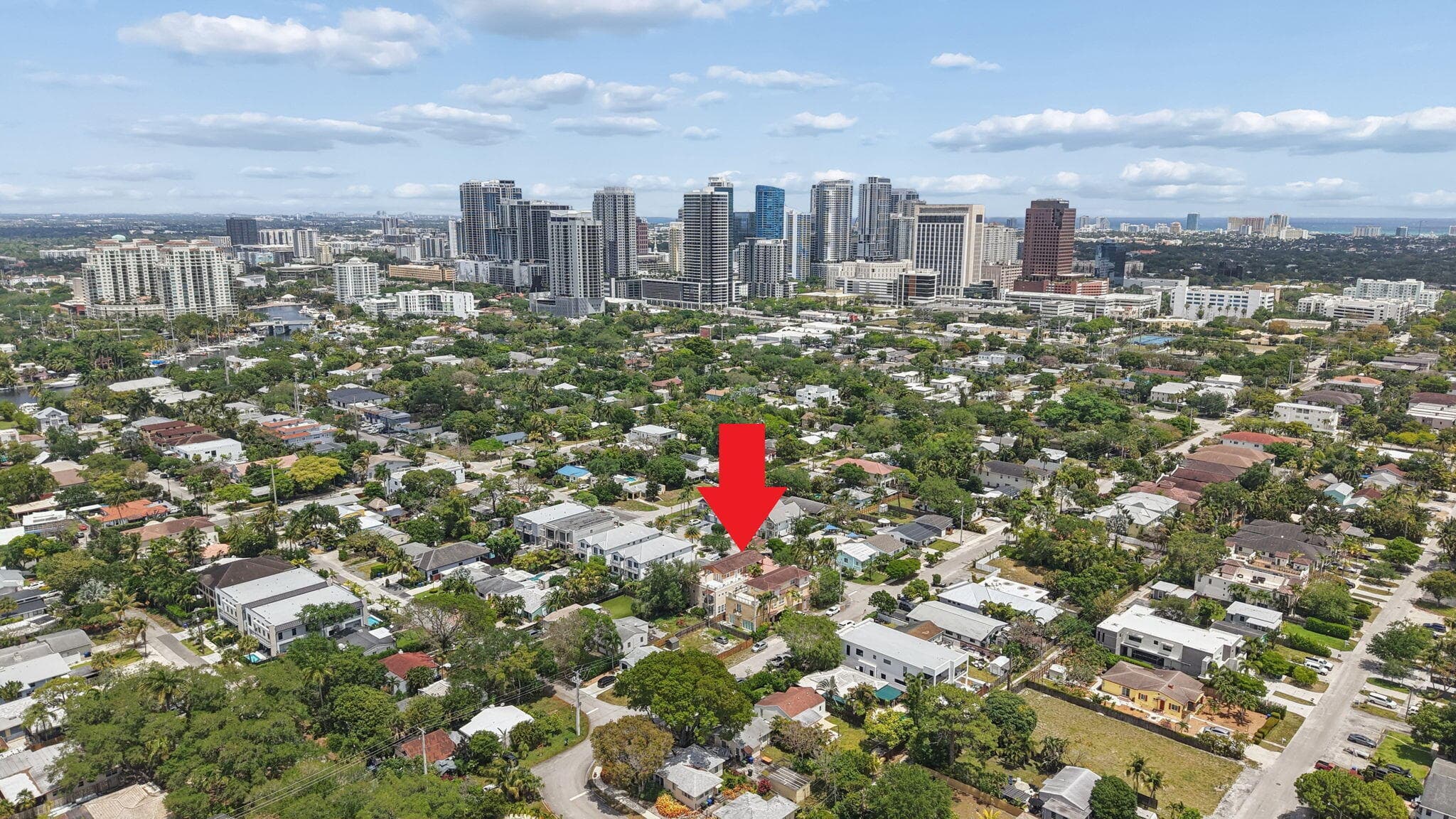 819 SW 7th Avenue, Fort Lauderdale, FL 33315 — photo 37 of 41
