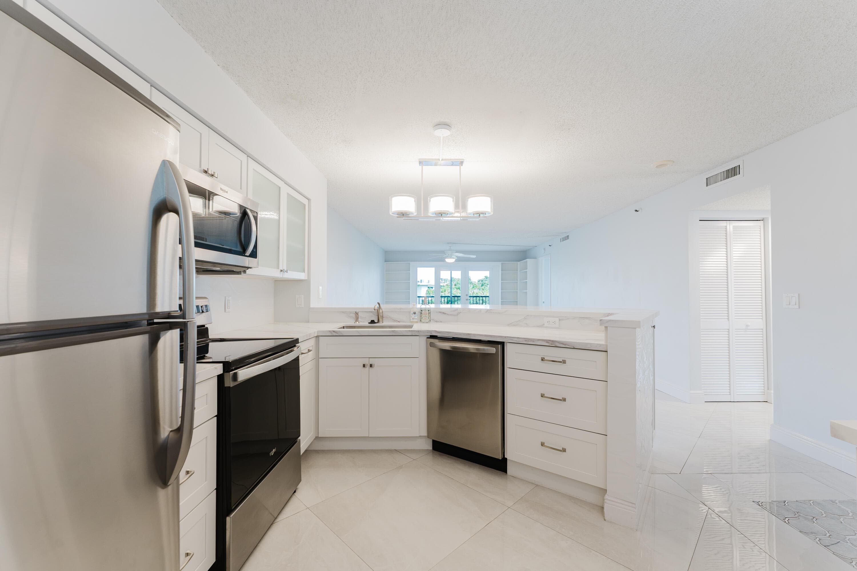 2217 Cypress Island Drive 508, Pompano Beach, FL 33069 — photo 10 of 58