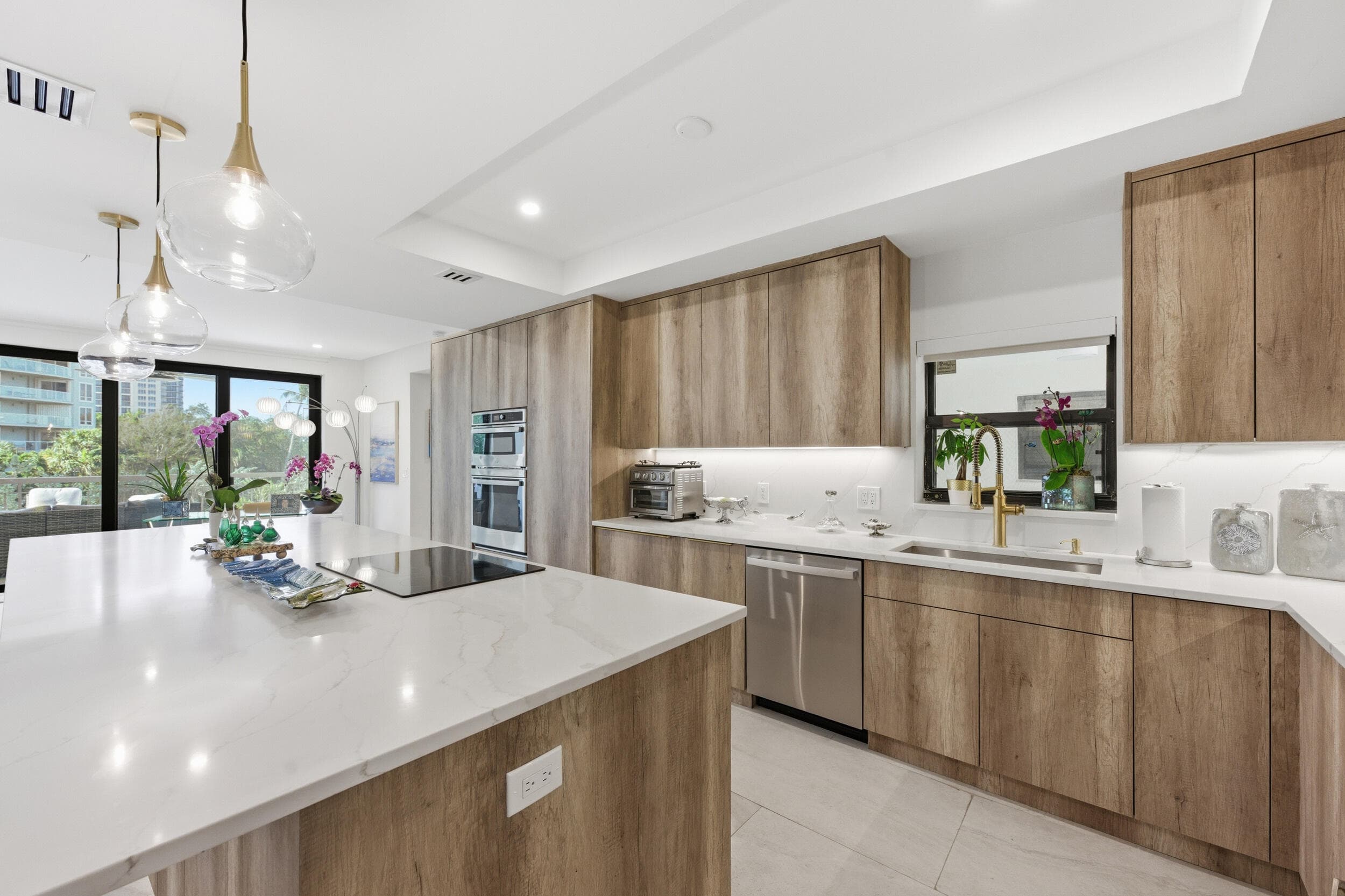 3972 N Ocean Drive 5, Singer Island, FL 33404 — photo 12 of 60