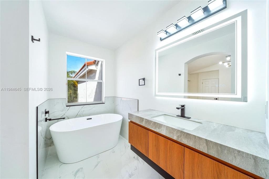 1551 Seagrape Way, Hollywood, FL 33019 — photo 31 of 32