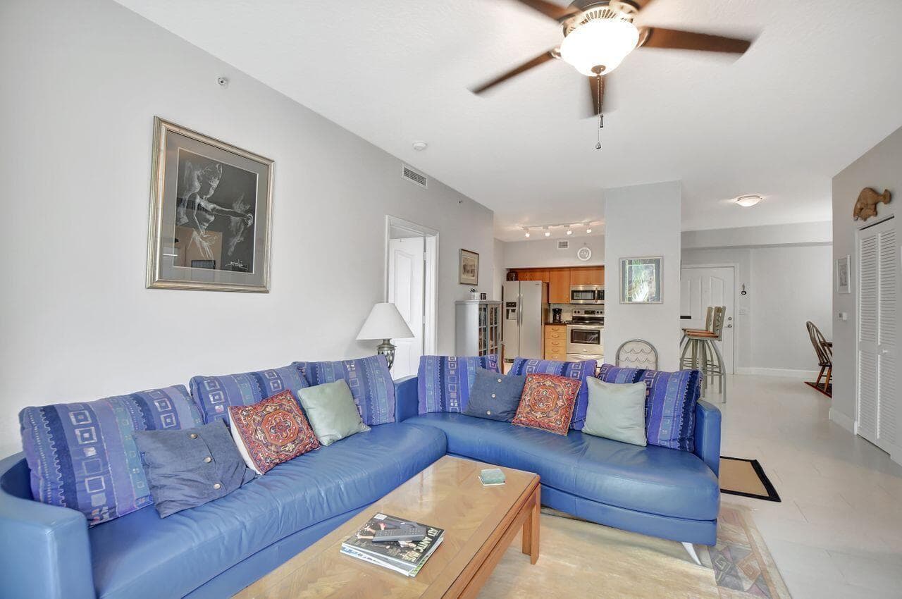250 NE 3rd Avenue 1408, Delray Beach, FL 33444 — photo 15 of 45