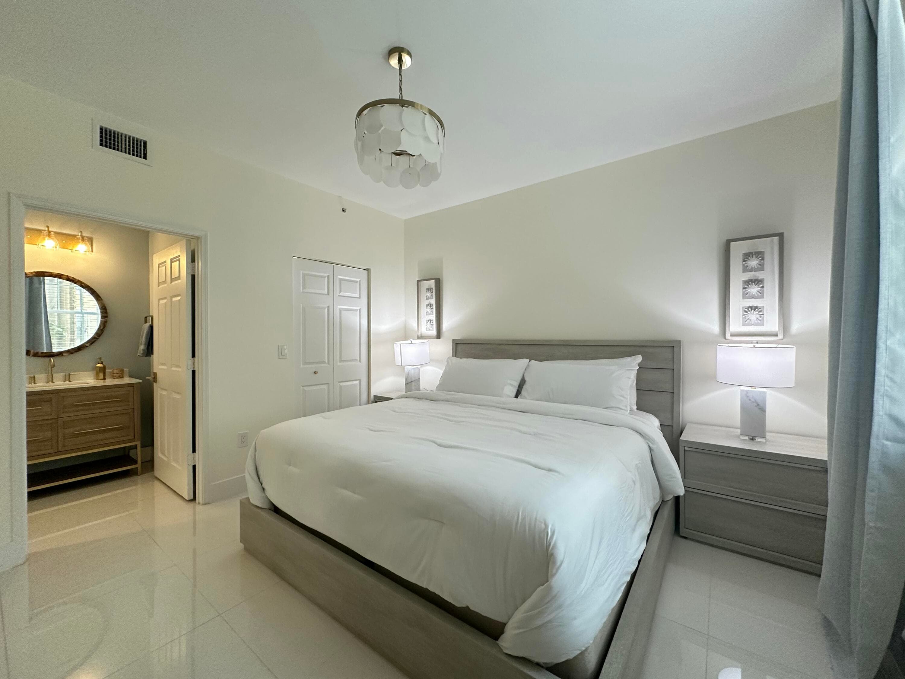 630 S Sapodilla Avenue 110, West Palm Beach, FL 33401 — photo 16 of 37