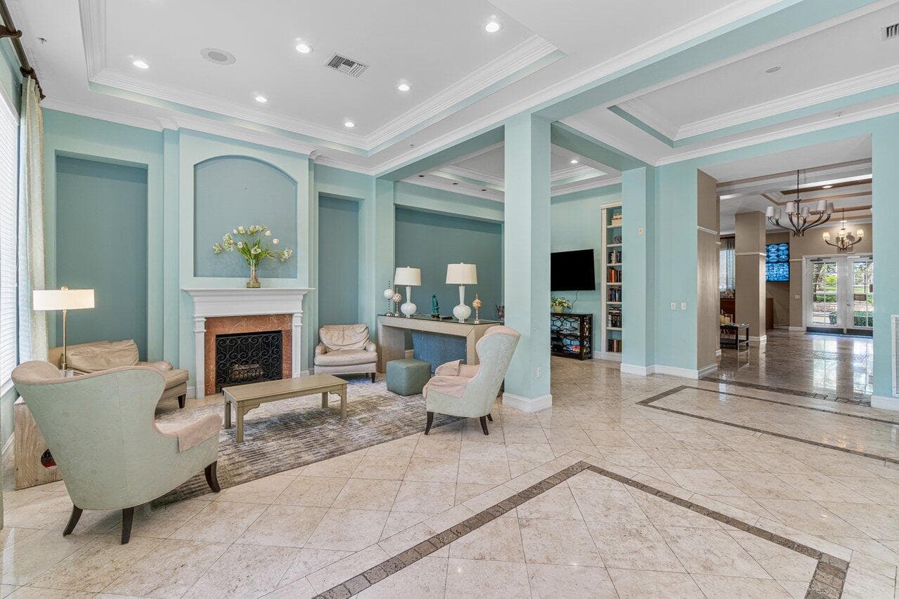 630 S Sapodilla Avenue 110, West Palm Beach, FL 33401 — photo 37 of 37