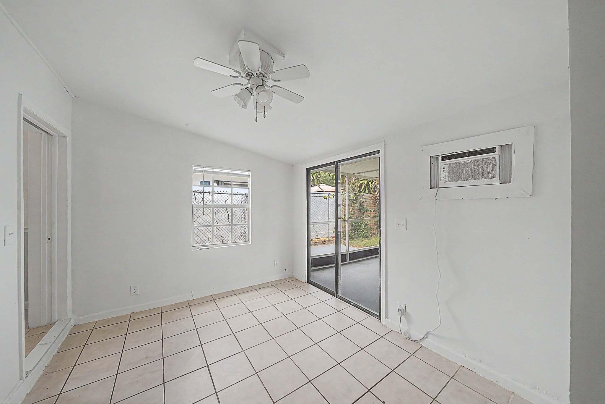 301 SE 21st Avenue, Boynton Beach, FL 33435 — photo 32 of 40