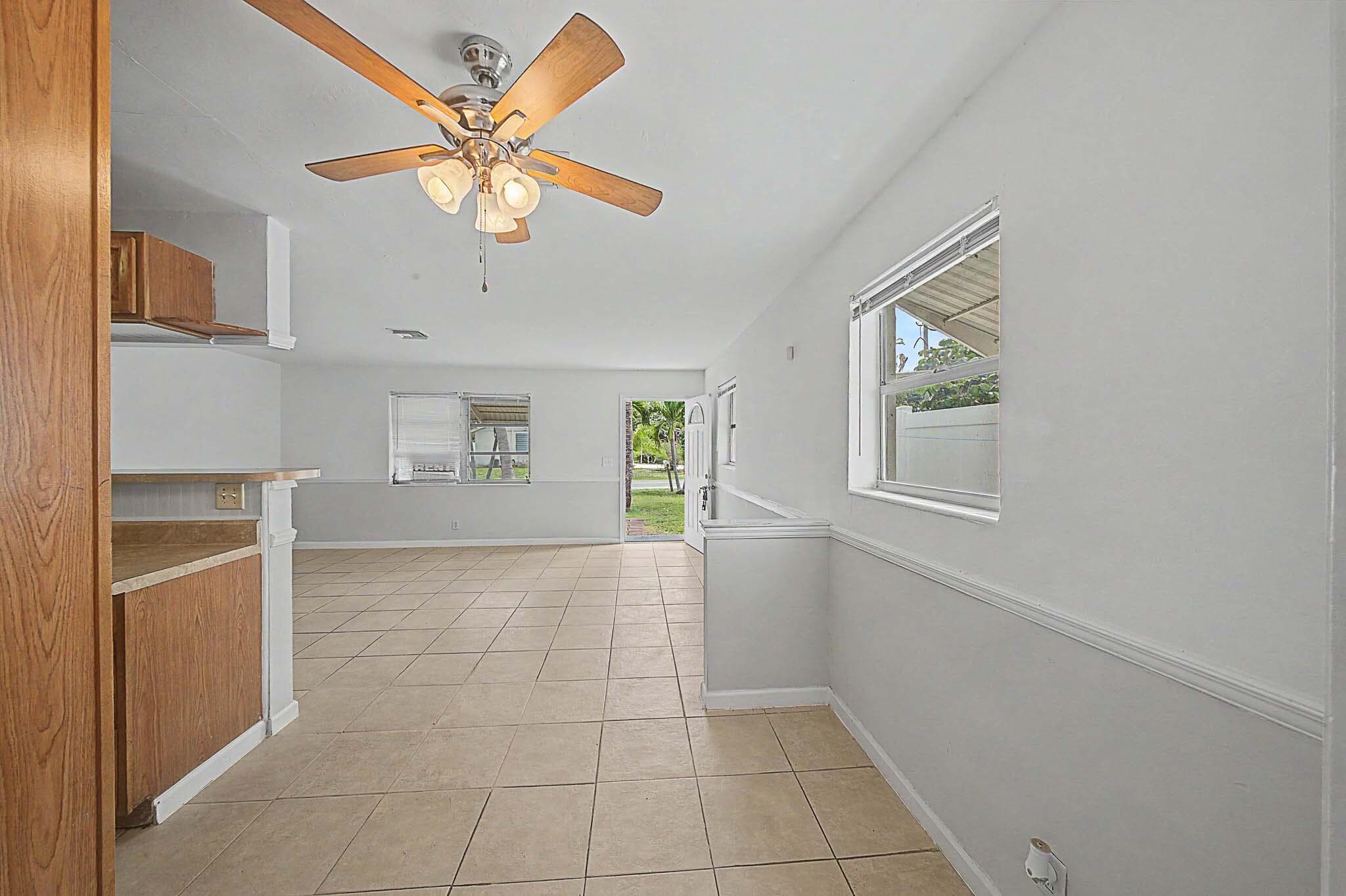 301 SE 21st Avenue, Boynton Beach, FL 33435 — photo 38 of 40