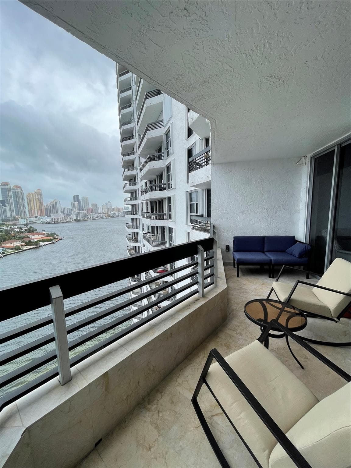 19101 NE 36th Place 1709, Aventura, FL 33180 — photo 23 of 24