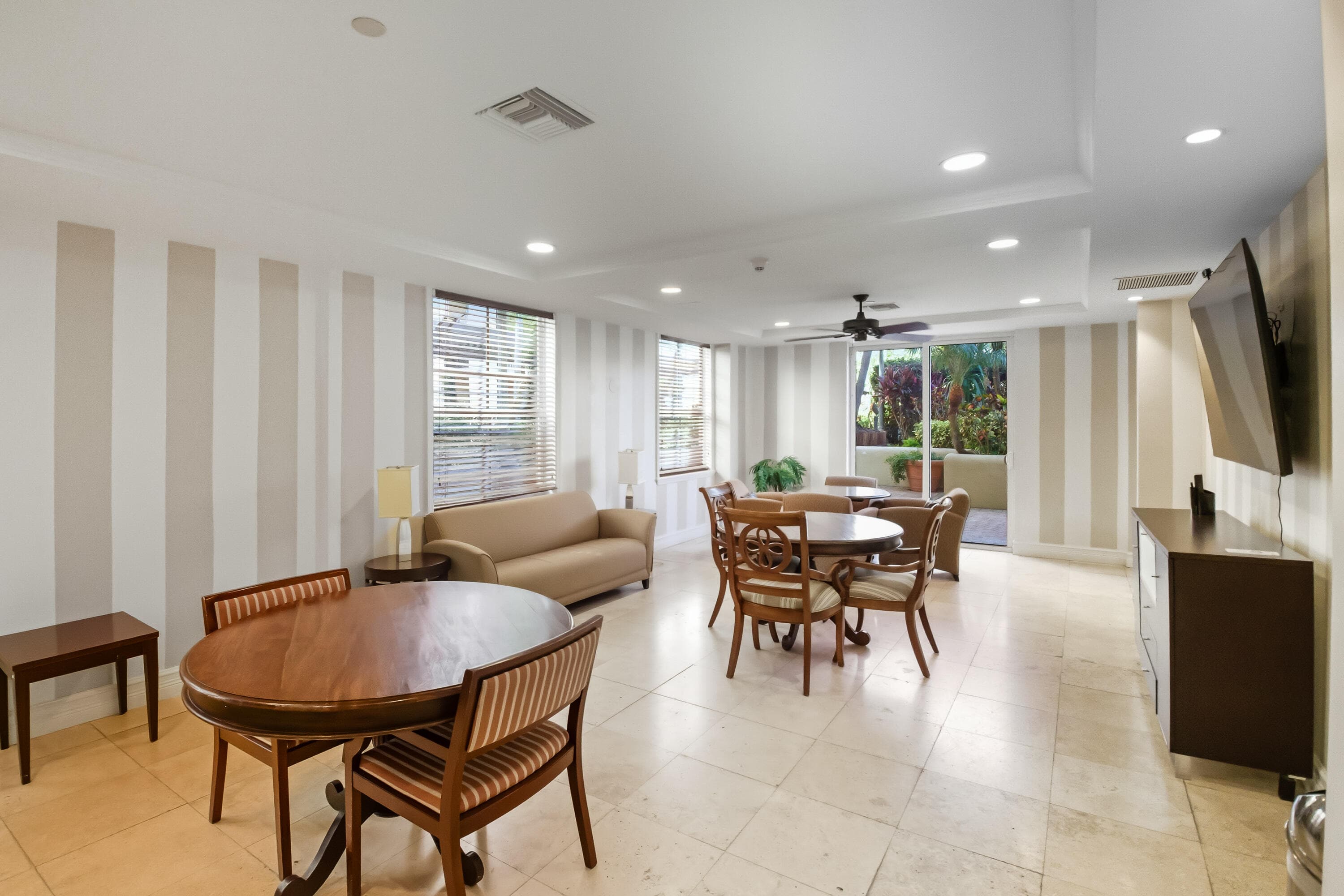 520 SE 5th Avenue 3208, Fort Lauderdale, FL 33301 — photo 57 of 63
