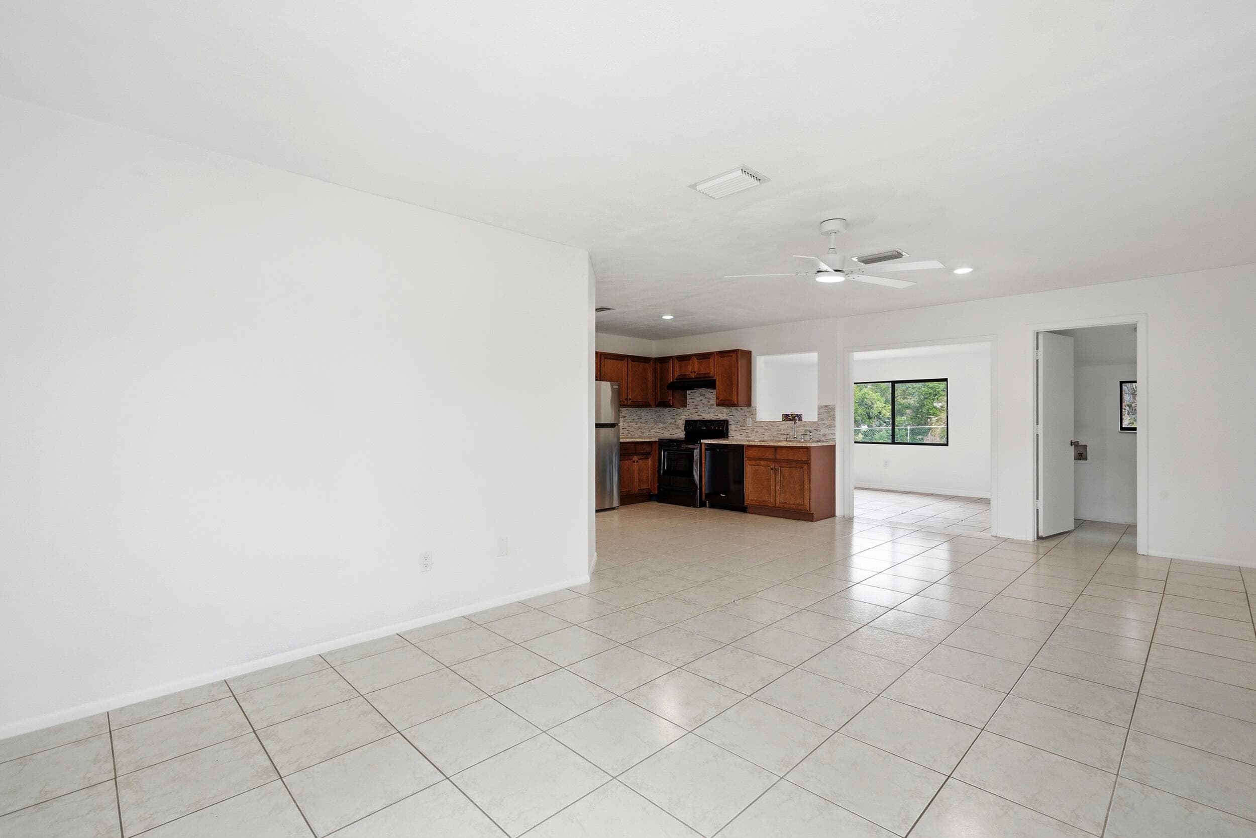 295 NW Archer Avenue, Port St. Lucie, FL 34983 — photo 7 of 26