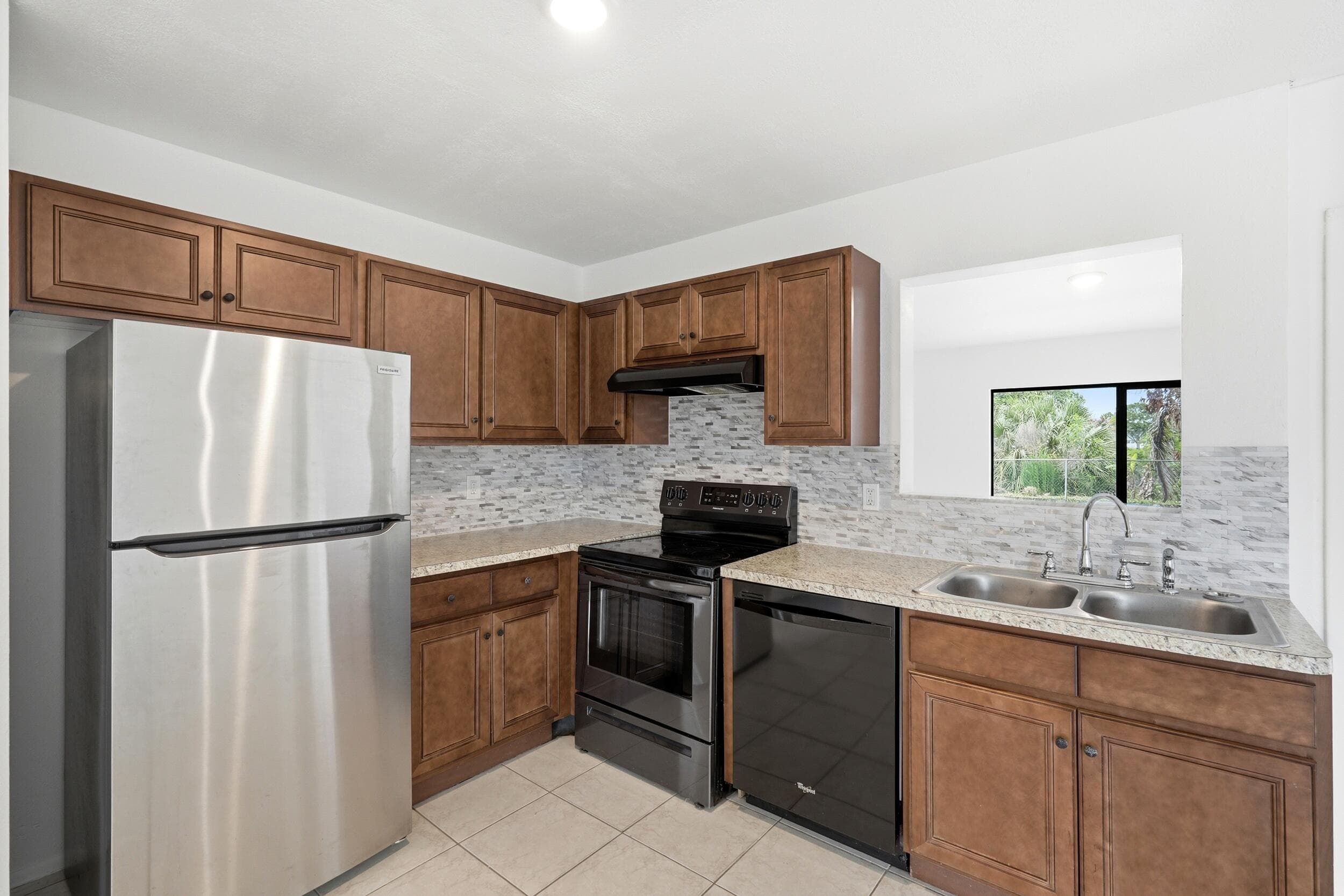 295 NW Archer Avenue, Port St. Lucie, FL 34983 — photo 9 of 26