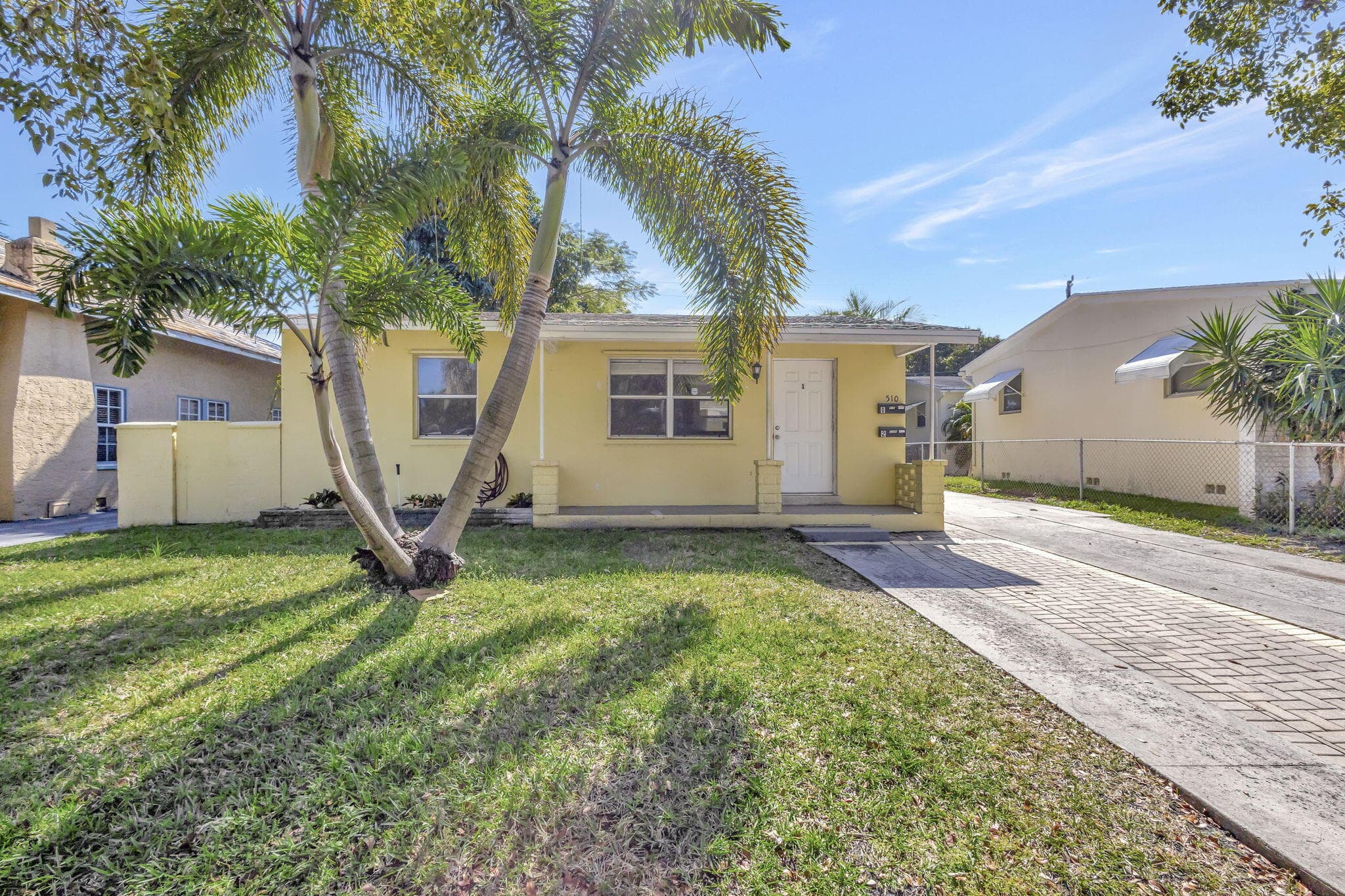 510 48th Street, West Palm Beach, FL 33407 — photo 1 of 48