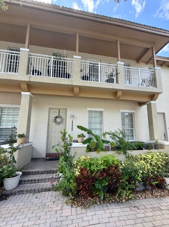 2403 NW 7th Street, Boynton Beach, FL 33426 — photo 7 of 16