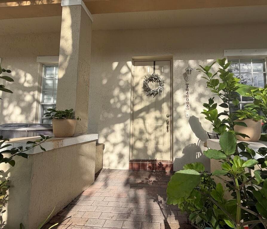 2403 NW 7th Street, Boynton Beach, FL 33426 — photo 8 of 16