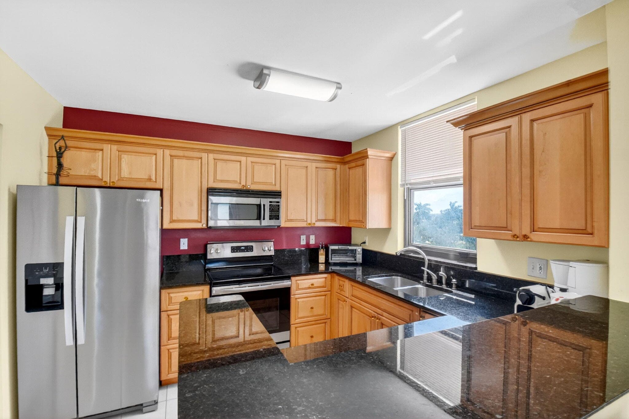 651 Okeechobee Boulevard 402, West Palm Beach, FL 33401 — photo 13 of 41