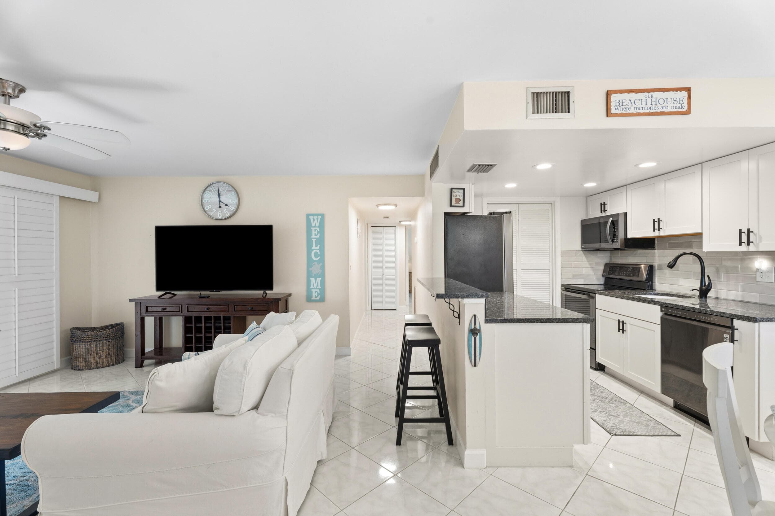 934 NW Spruce Ridge Drive 2, Stuart, FL 34994 — photo 4 of 34