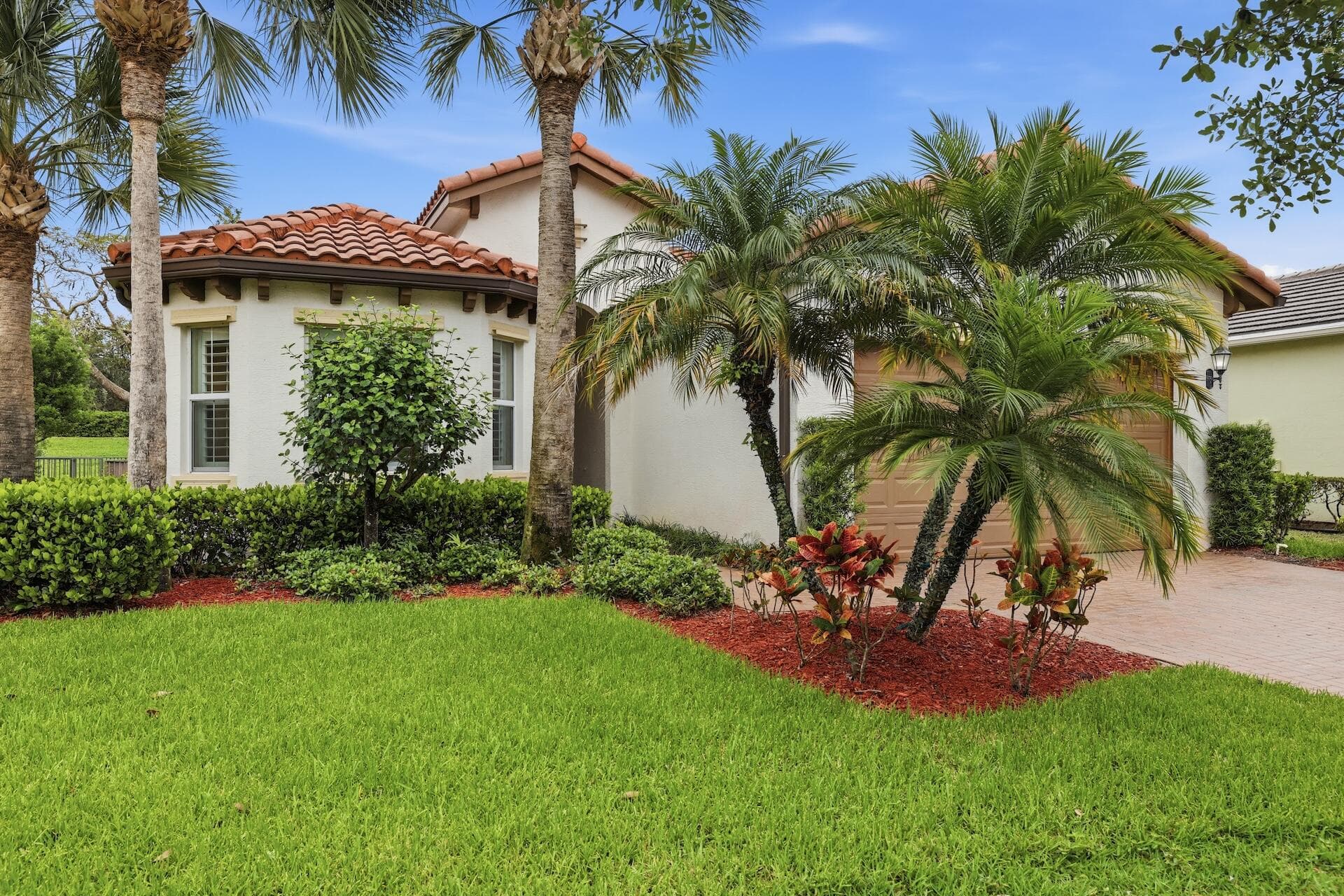 2106 Belcara Court, West Palm Beach, FL 33411 — photo 5 of 36