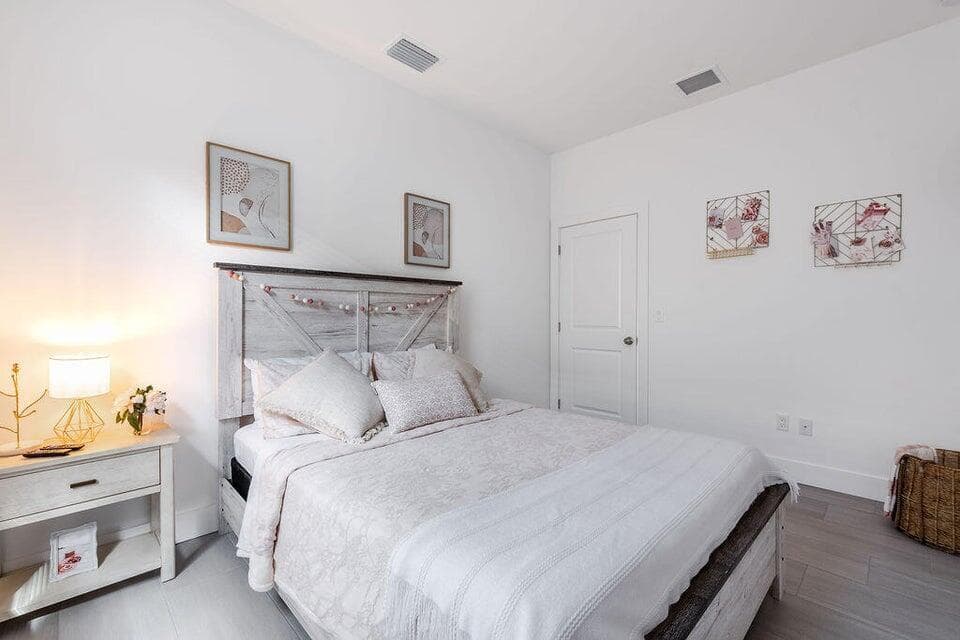 2615 Hiawatha Avenue, Westgate, FL 33409 — photo 18 of 28