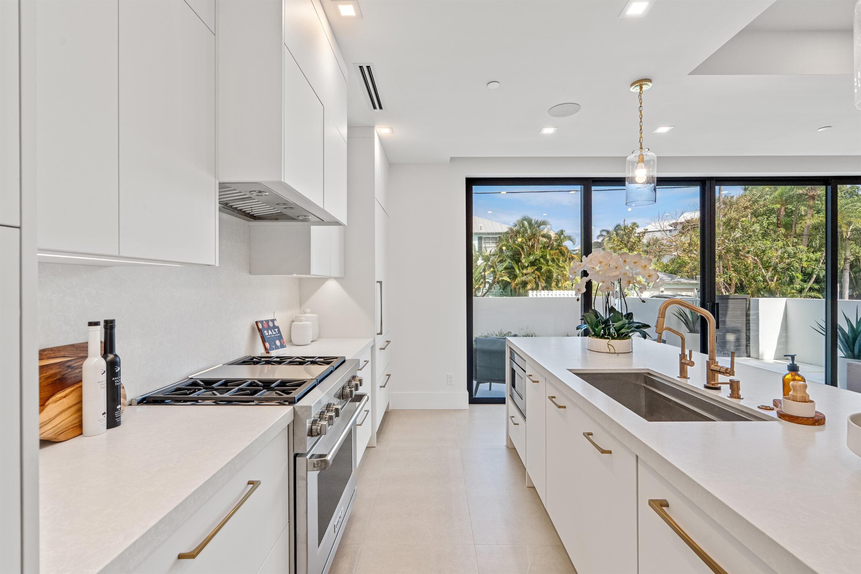 100 Gleason Street 204, Delray Beach, FL 33483 — photo 15 of 36