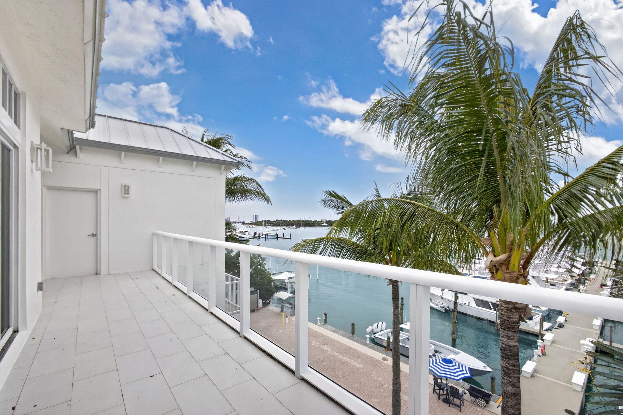 176 Lake Drive 1-302, Palm Beach Shores, FL 33404 — photo 26 of 56
