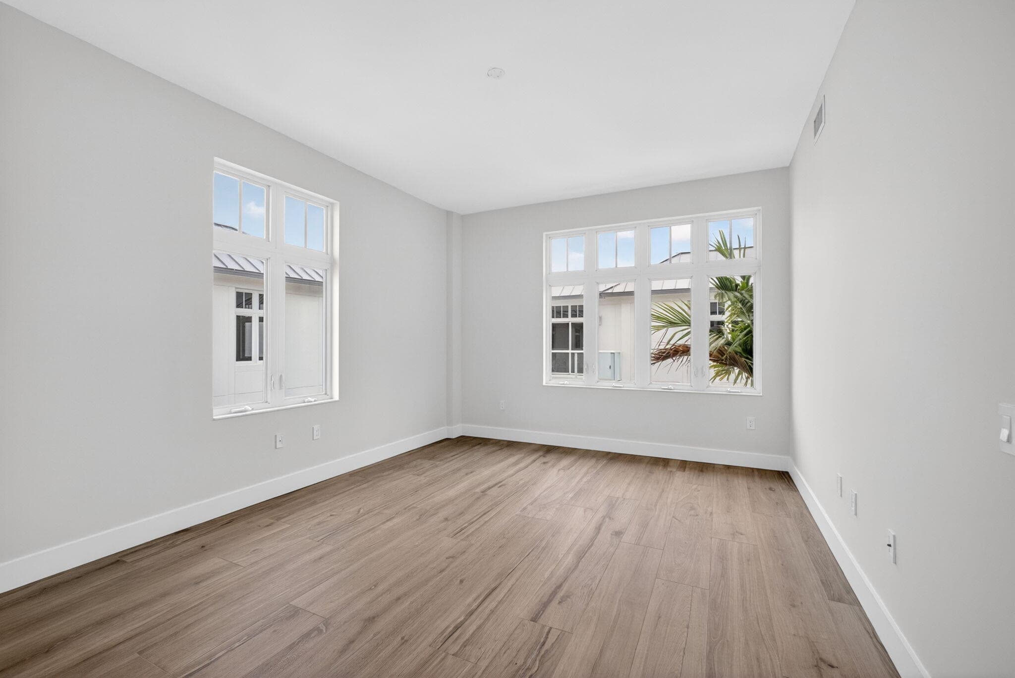 176 Lake Drive 1-302, Palm Beach Shores, FL 33404 — photo 33 of 56