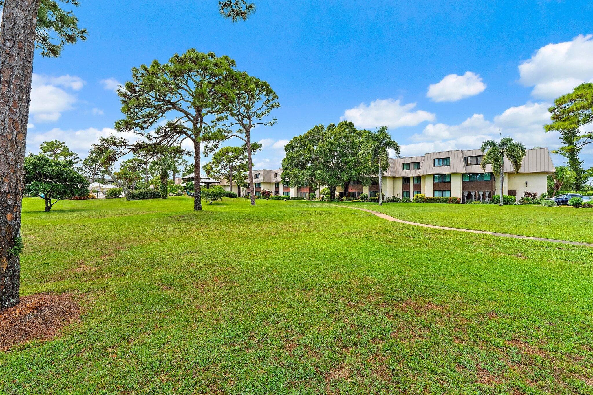 1800 SE Saint Lucie Boulevard 6-203, Stuart, FL 34996 — photo 14 of 29