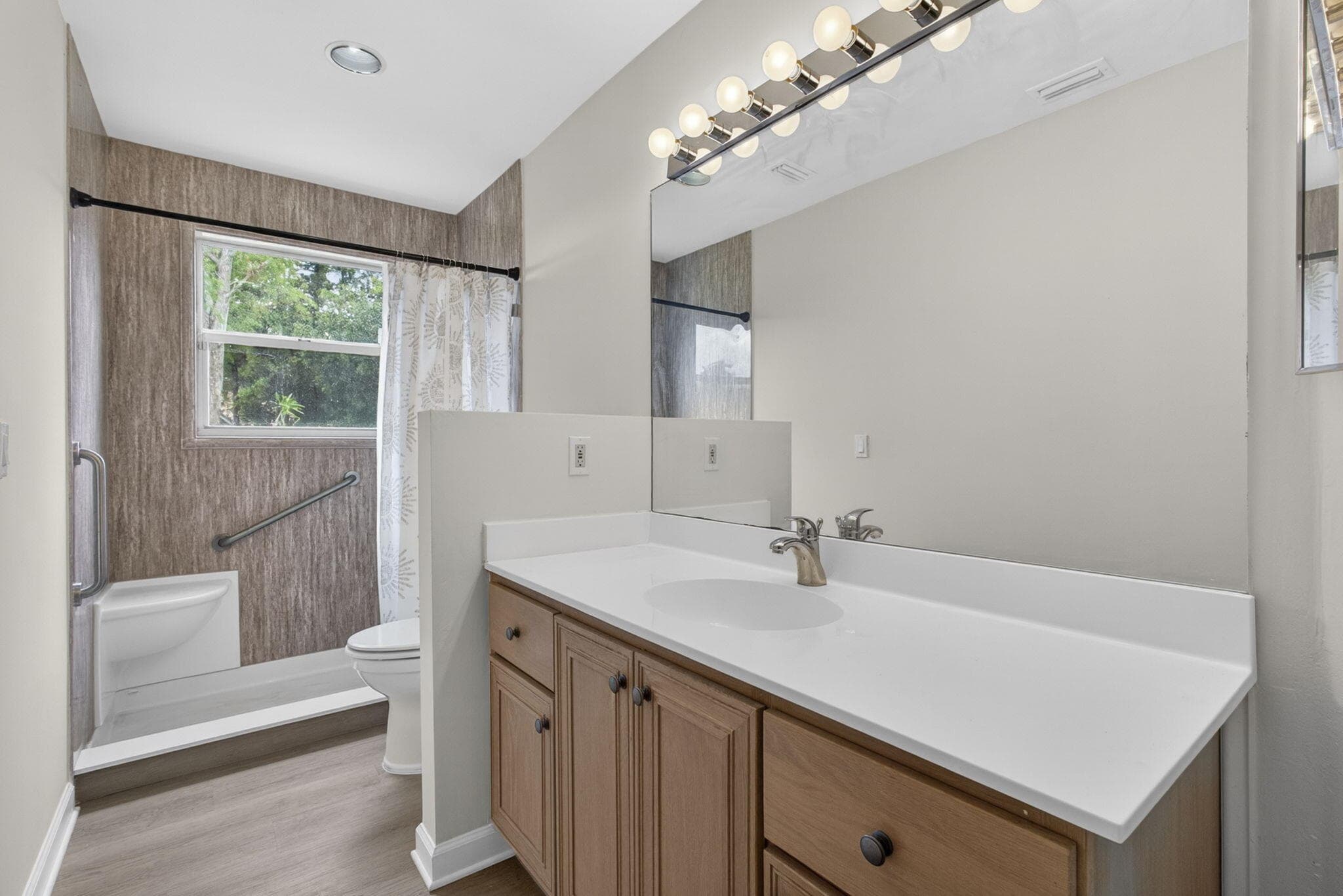 103 Oxford Court, Royal Palm Beach, FL 33411 — photo 31 of 74