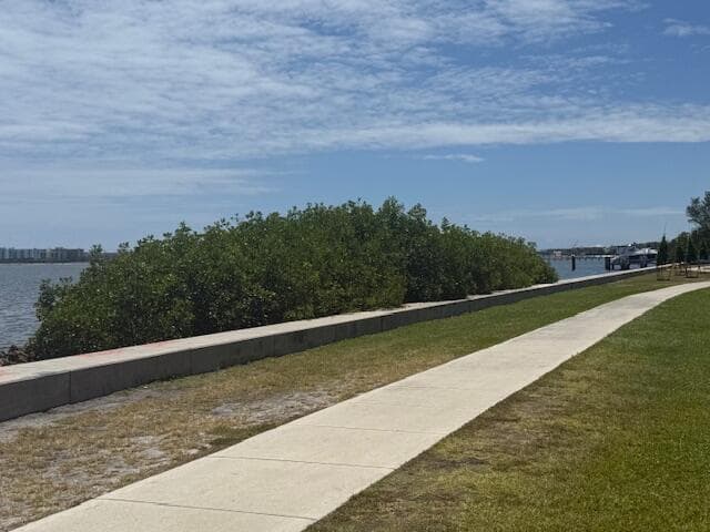 327 S Ocean Breeze Drive 1, Lake Worth Beach, FL 33460 — photo 17 of 23