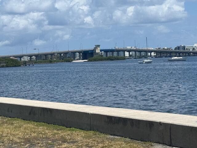 327 S Ocean Breeze Drive 1, Lake Worth Beach, FL 33460 — photo 18 of 23