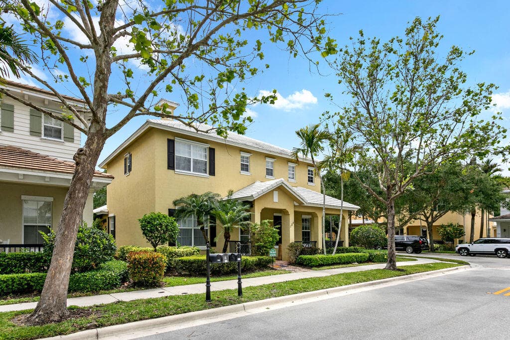 104 Kopsia Drive, Jupiter, FL 33458 — photo 1 of 26