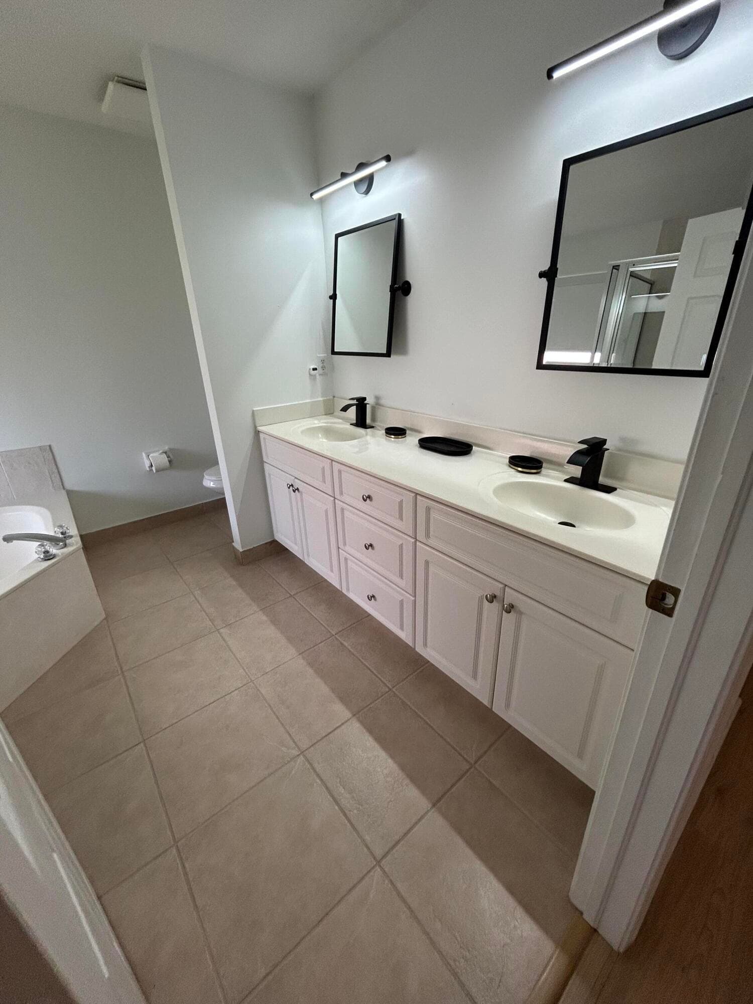 13517 Fountain View Boulevard, Wellington, FL 33414 — photo 8 of 19