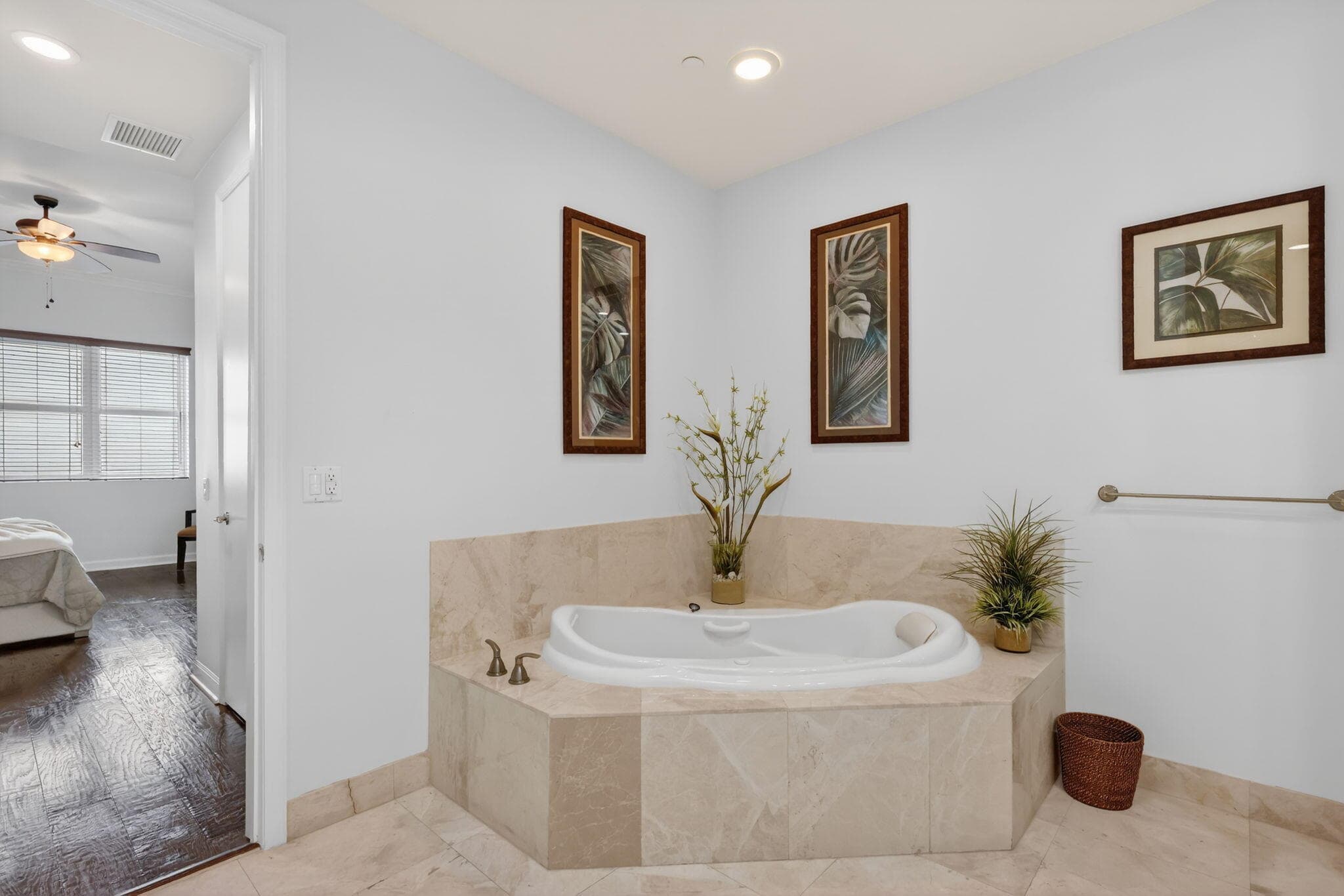 2640 Lake Shore Drive 2608, Riviera Beach, FL 33404 — photo 26 of 78