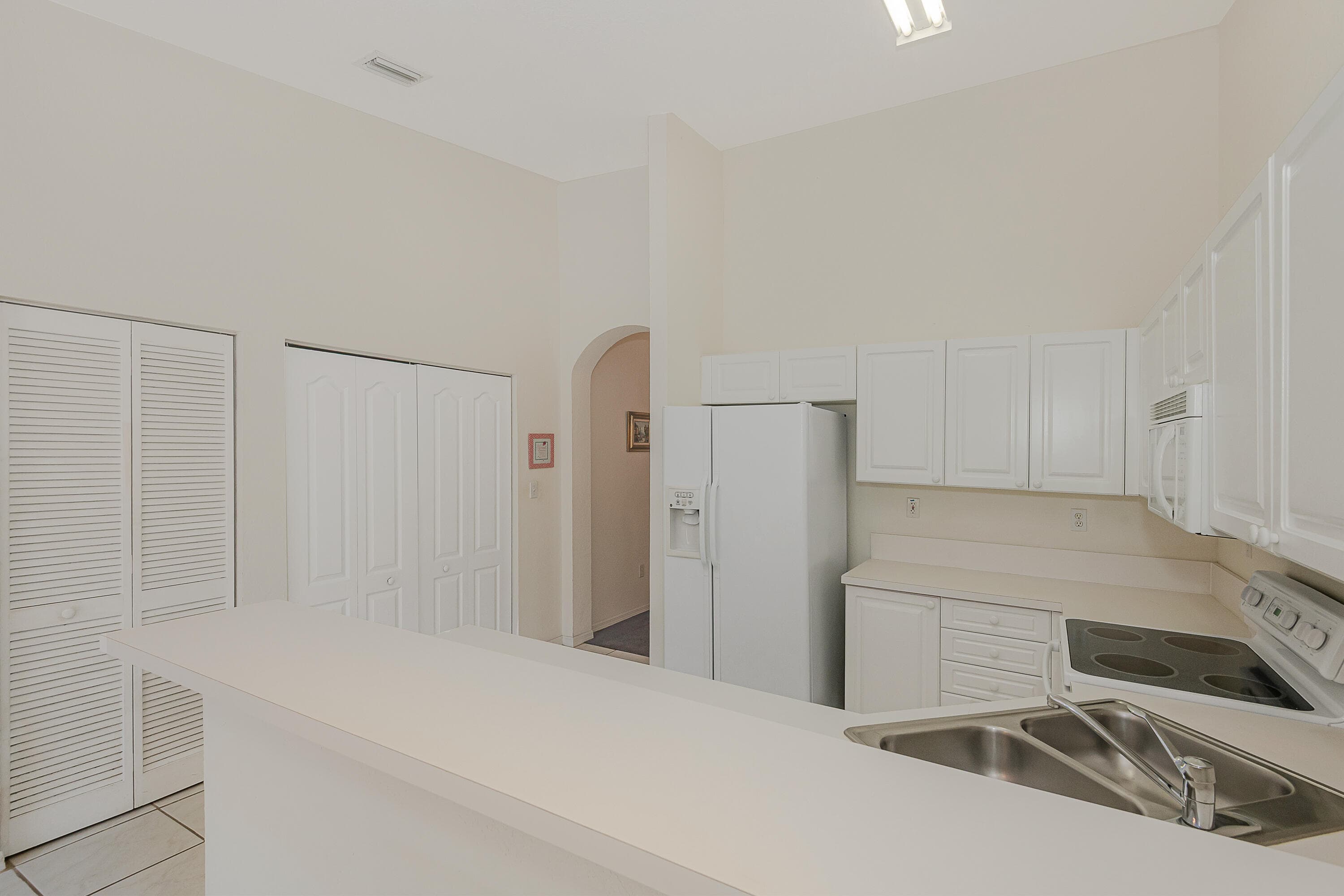 13709 SW 170th Terrace, Miami, FL 33177 — photo 16 of 29