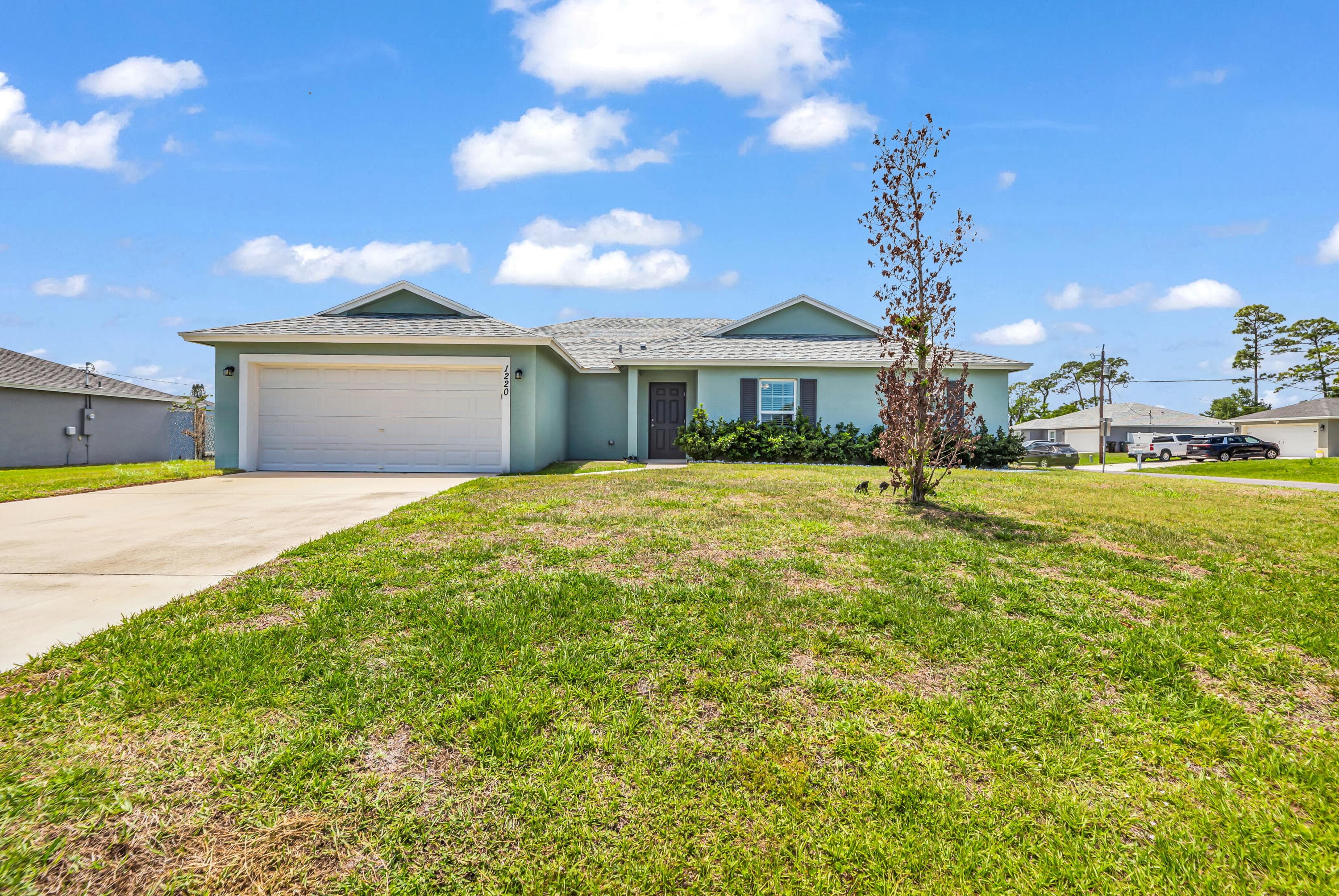 1220 SE Navajo Lane, Port St. Lucie, FL 34983 — photo 3 of 42