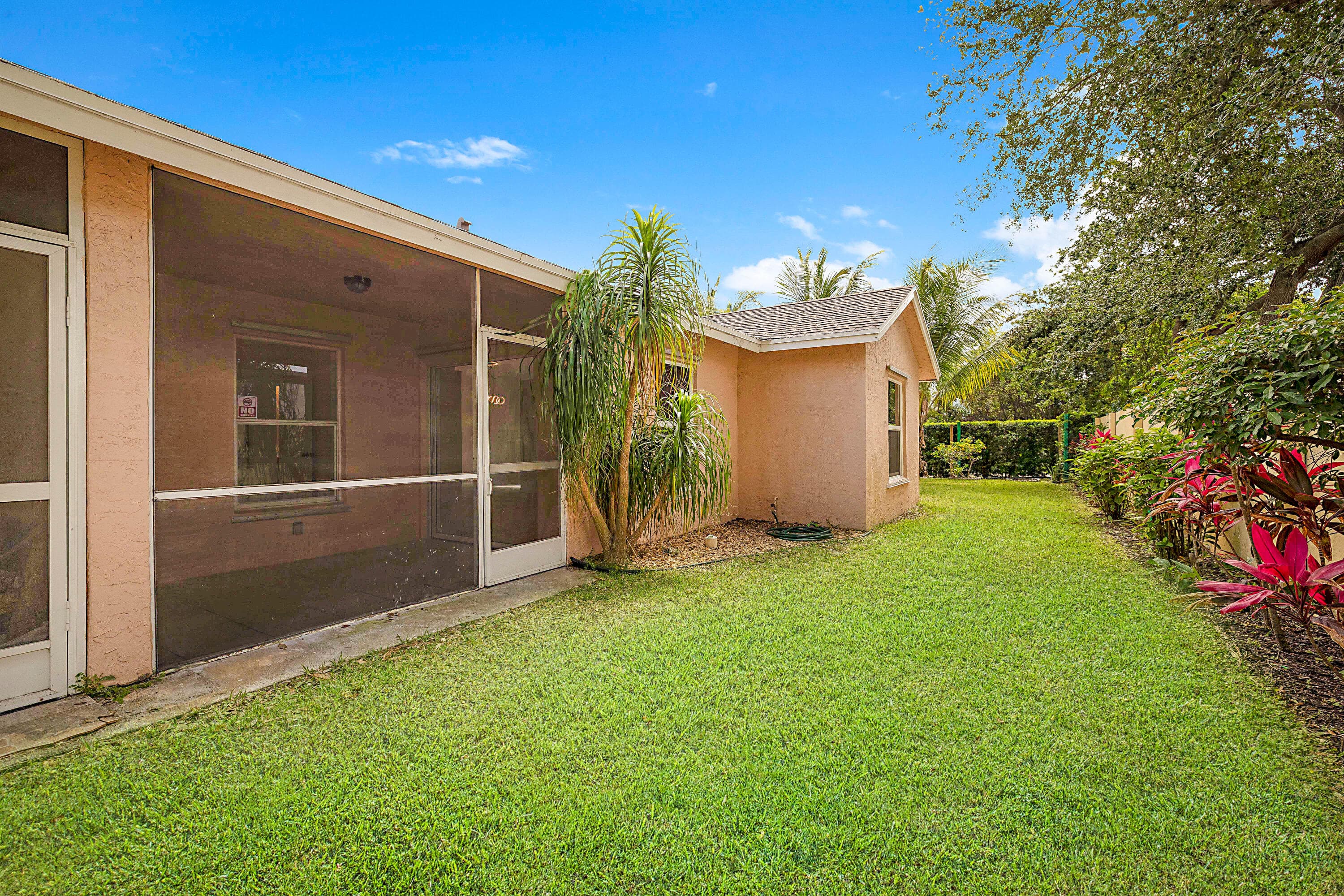 320 NE 42nd Street, Boca Raton, FL 33431 — photo 31 of 38