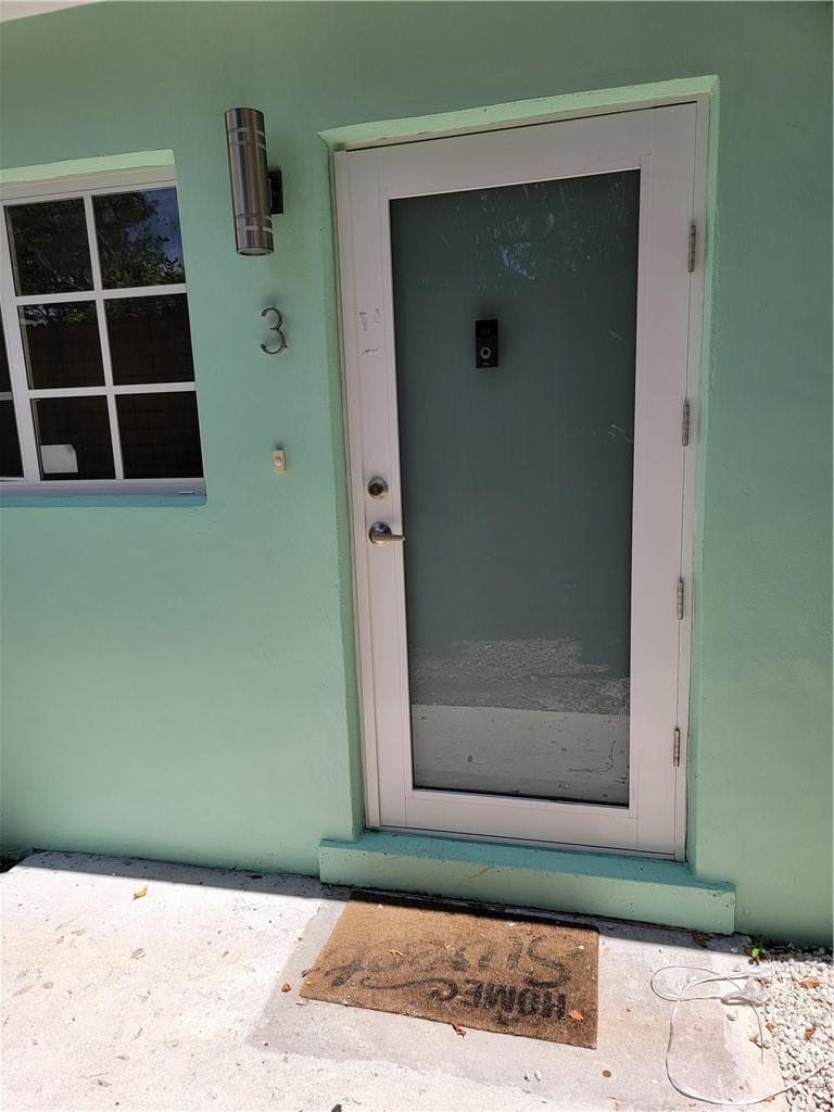1010 NW 3rd Avenue, Hallandale Beach, FL 33009 — photo 13 of 18