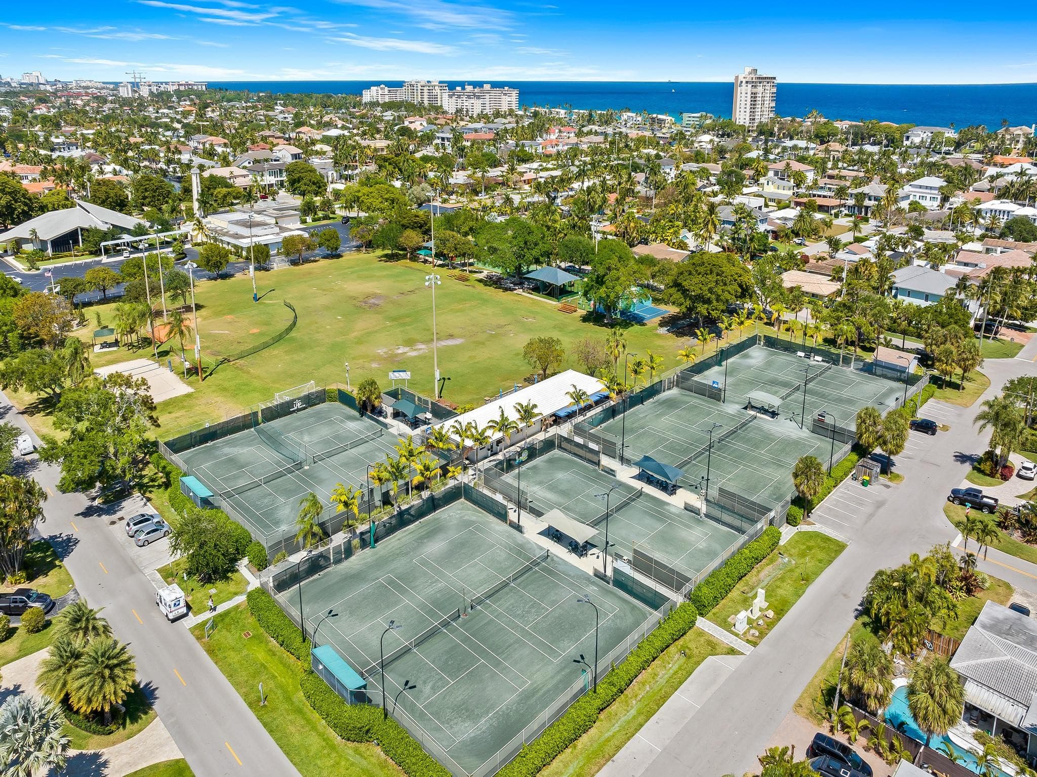 2754 NE 31st Court, Lighthouse Point, FL 33064 — photo 37 of 40