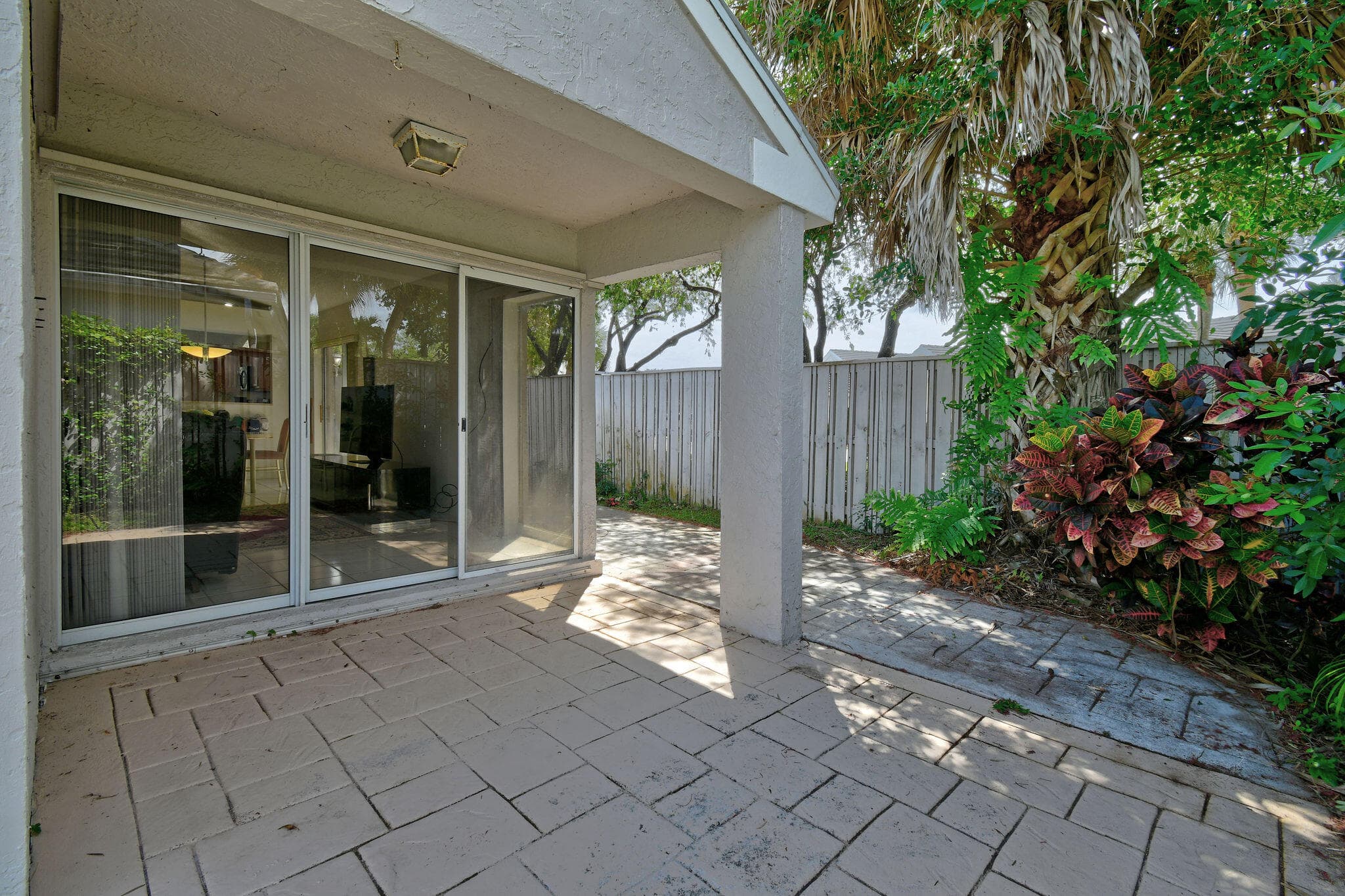 49 Admirals Court, Palm Beach Gardens, FL 33418 — photo 18 of 33