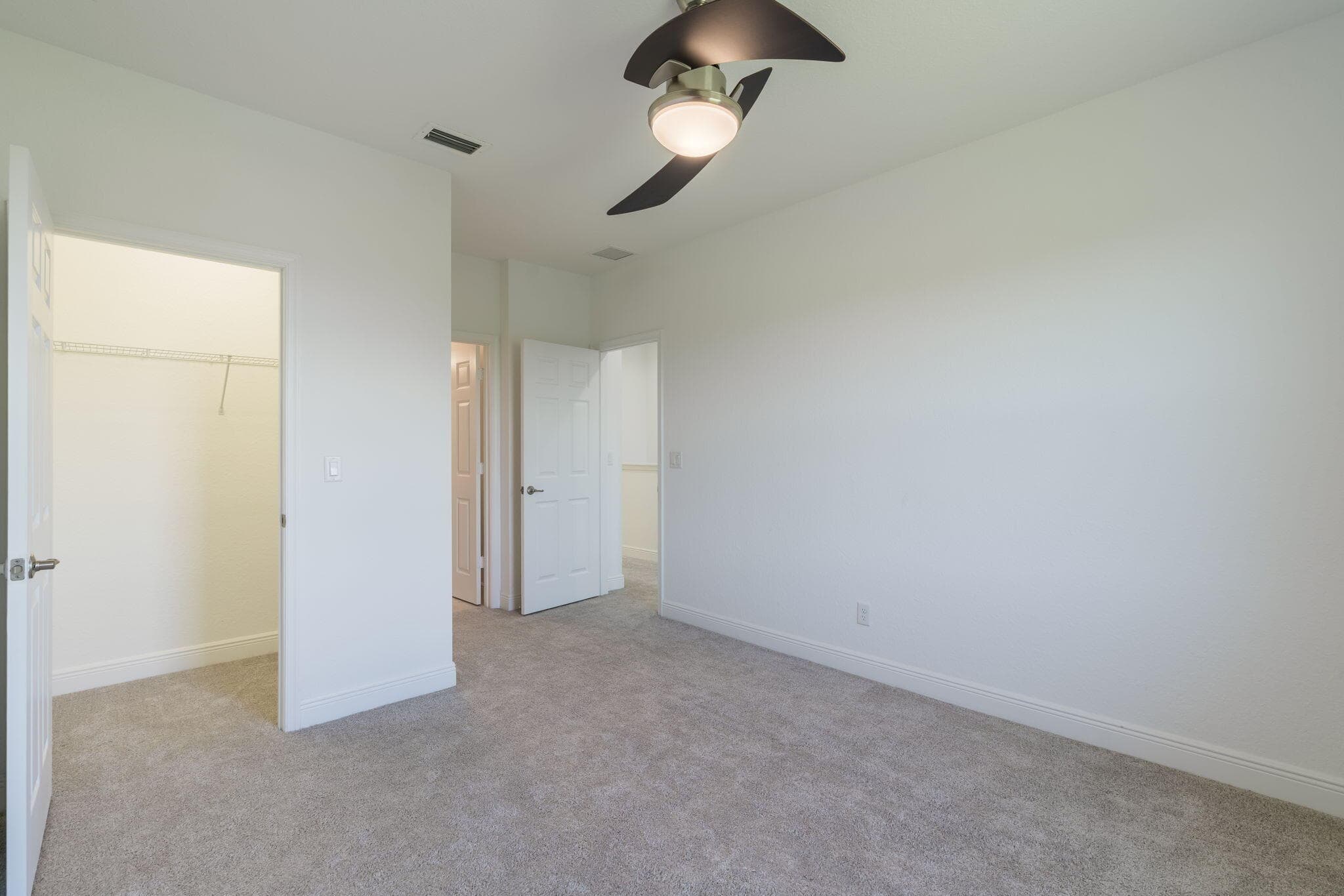 696 NE Waters Edge Lane, Port St. Lucie, FL 34983 — photo 17 of 41