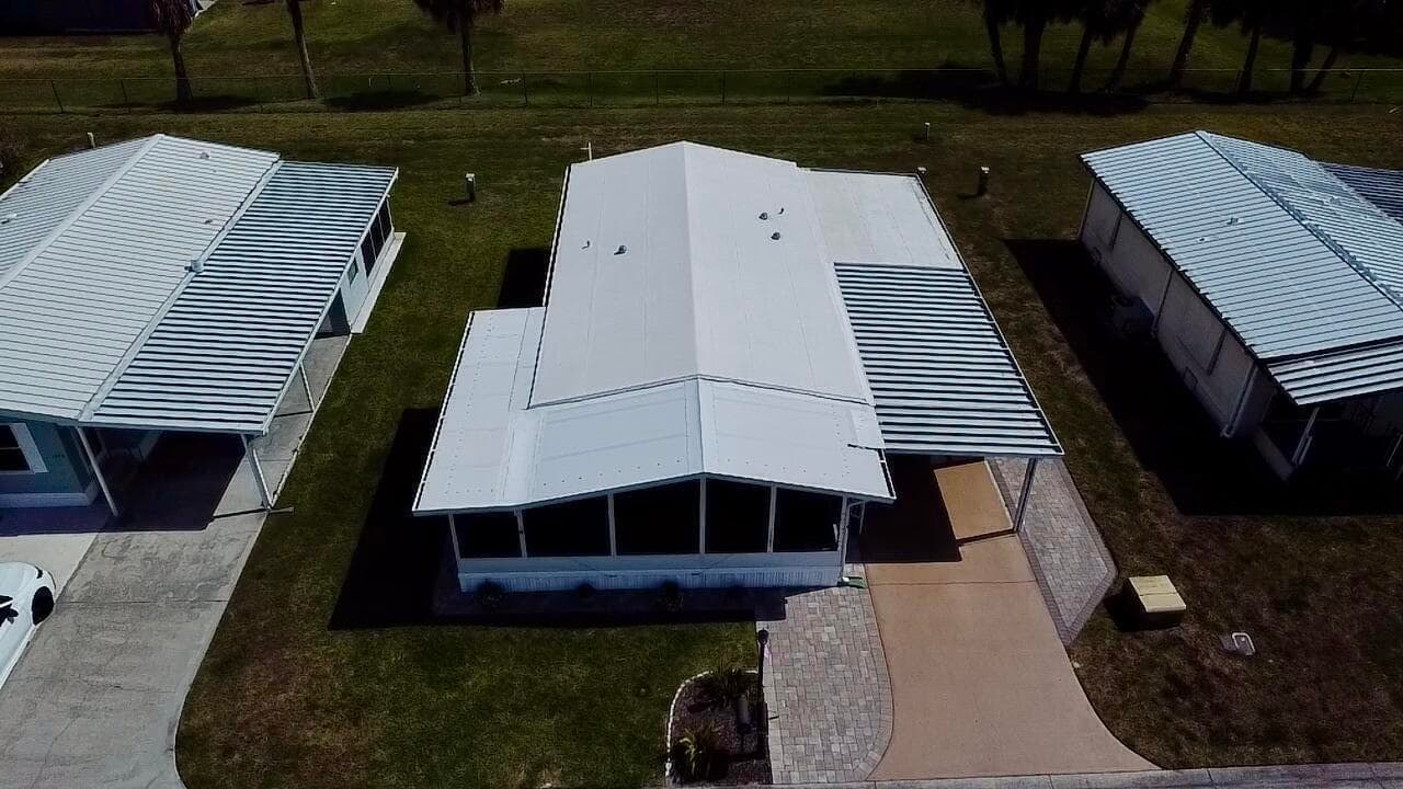 1747 SW 35th Circle, Okeechobee, FL 34974 — photo 3 of 21