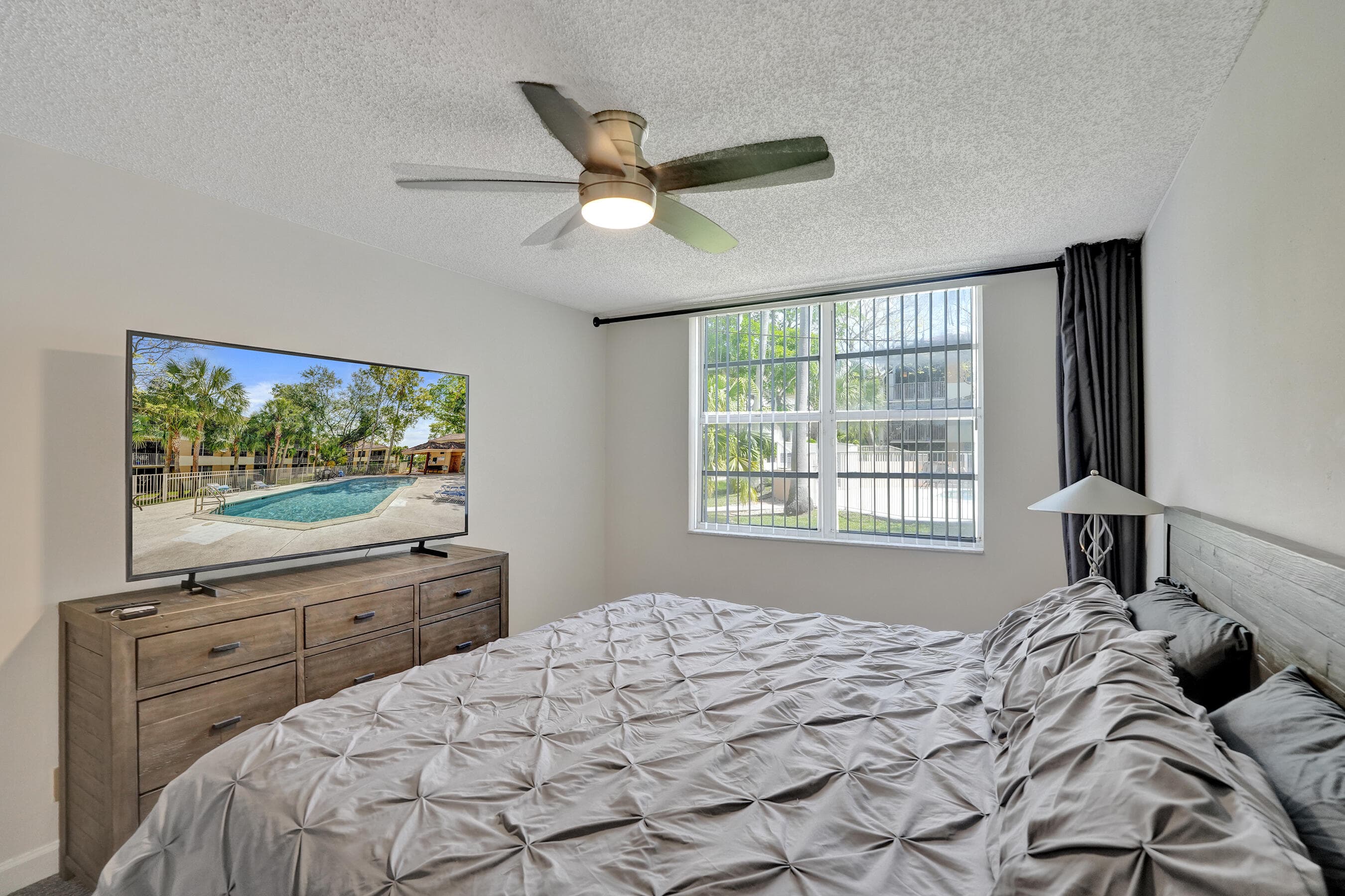 8266 NW 24th Street 8266, Coral Springs, FL 33065 — photo 25 of 39
