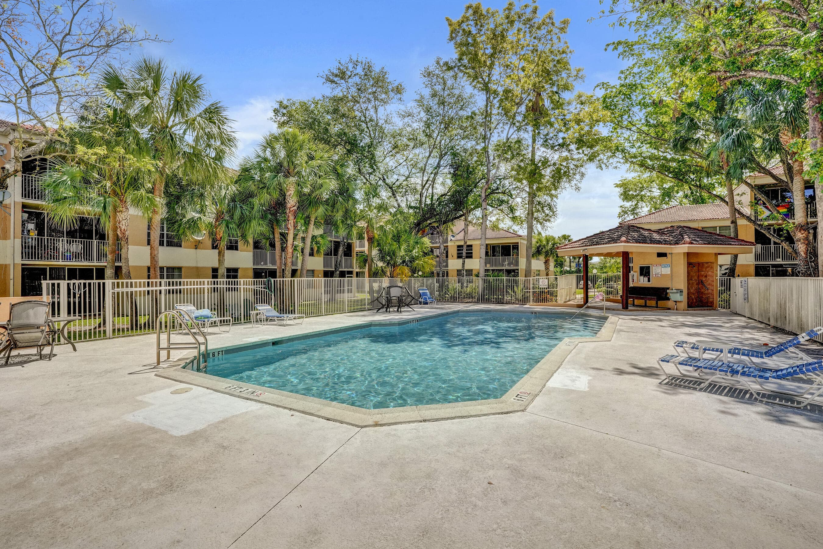 8266 NW 24th Street 8266, Coral Springs, FL 33065 — photo 11 of 39