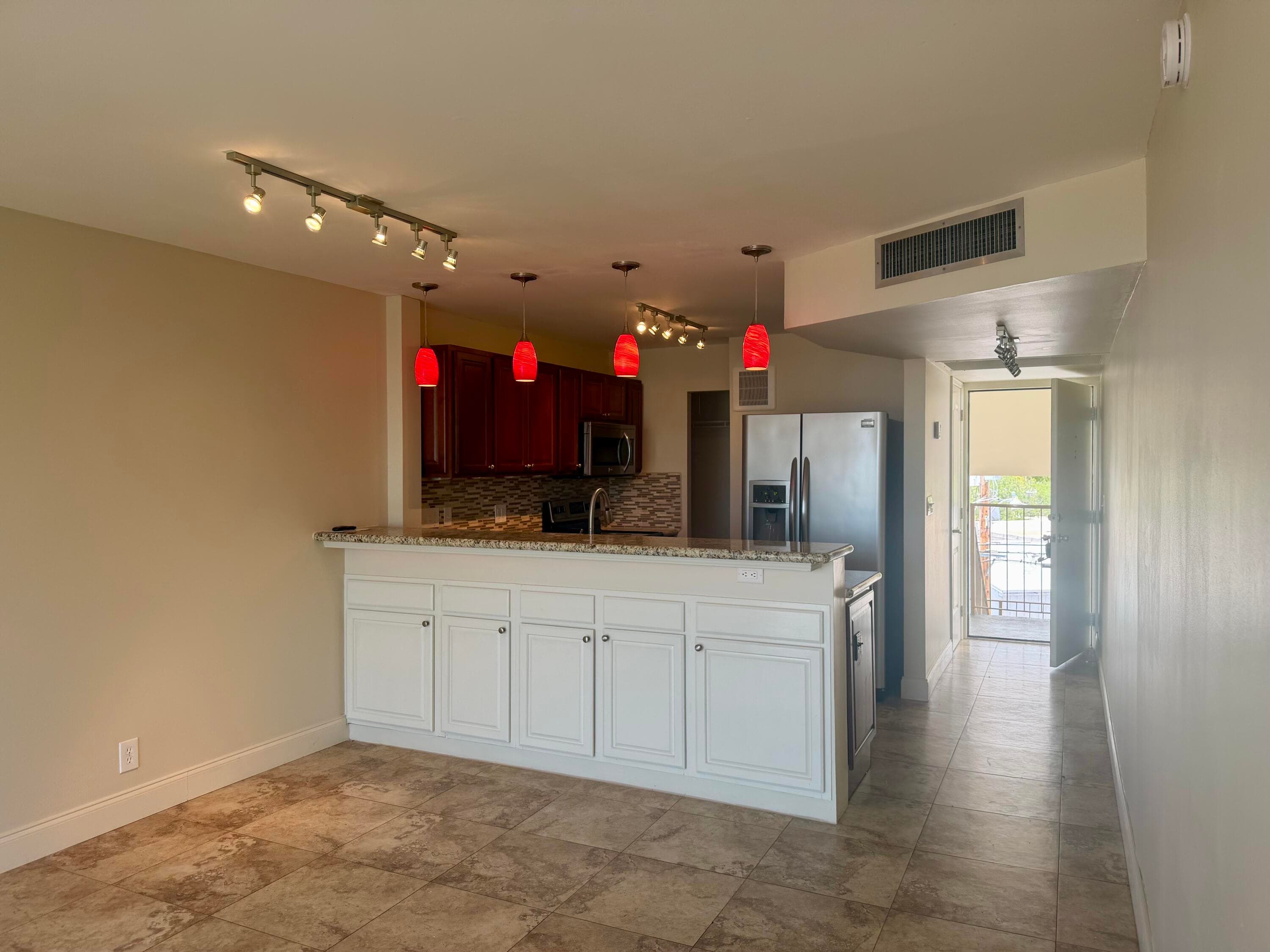 4501 NE 21 Avenue 402, Fort Lauderdale, FL 33308 — photo 7 of 18