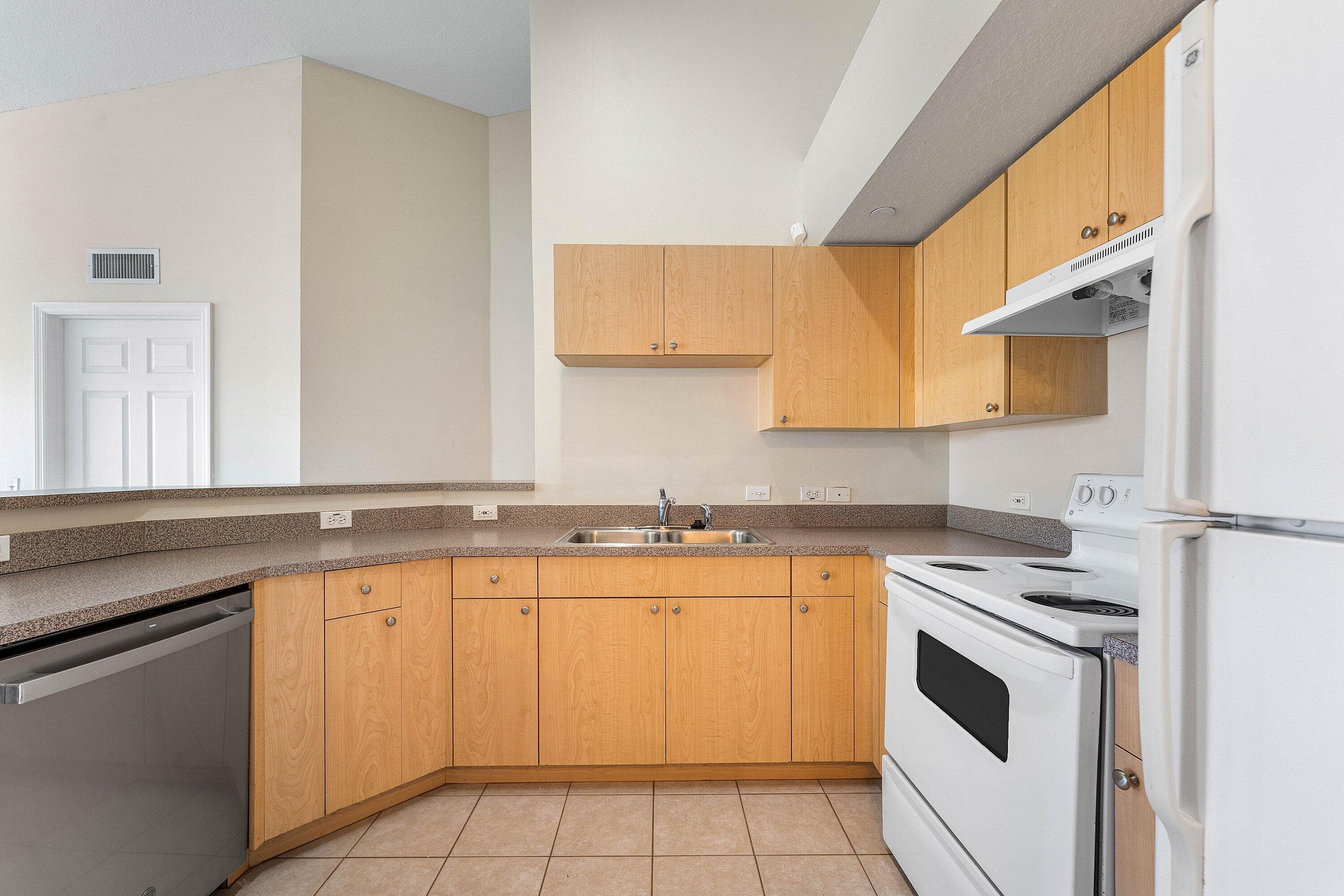 118 Villa Circle 118, Boynton Beach, FL 33435 — photo 6 of 29