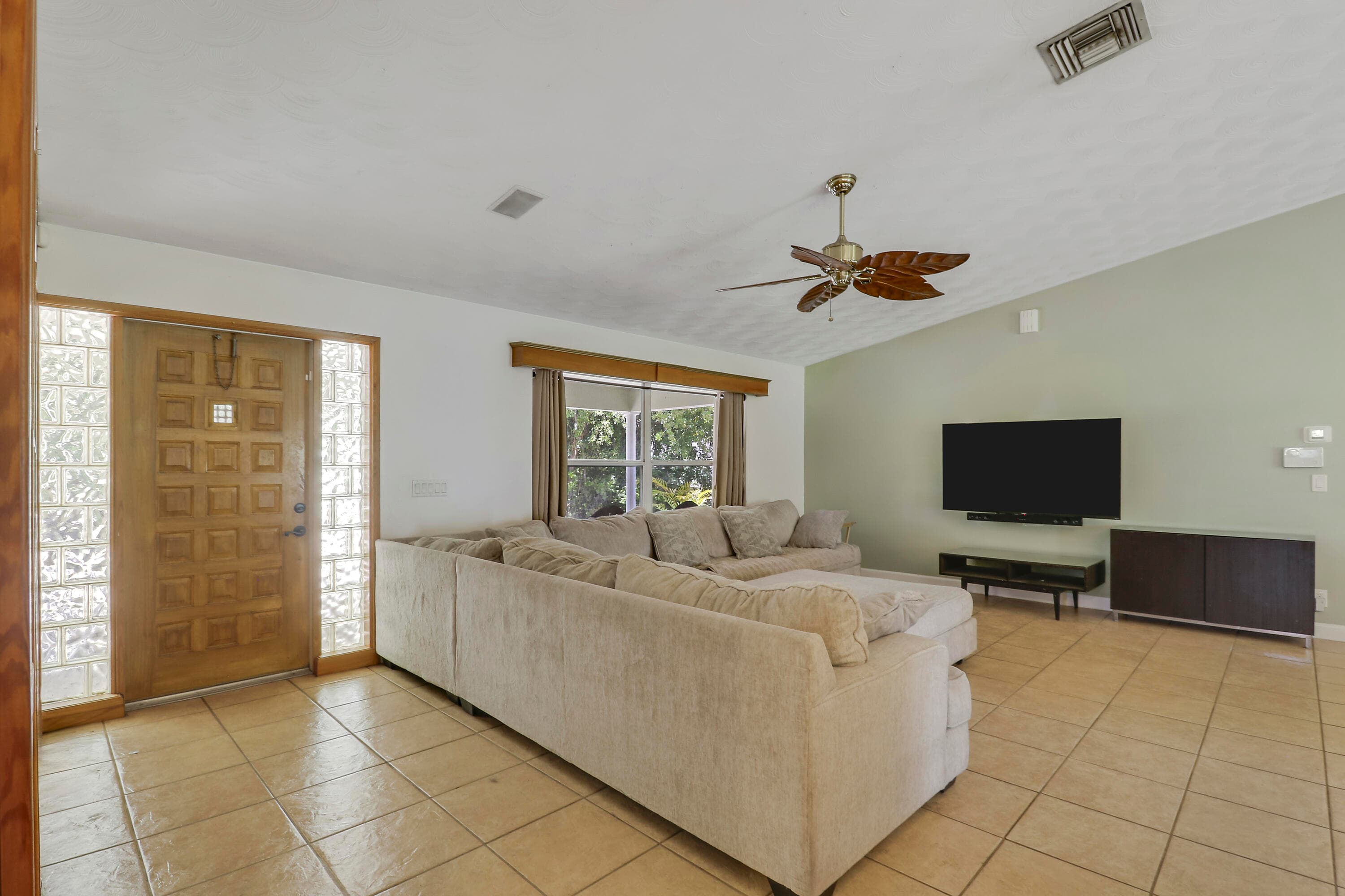 16296 81st Lane N, The Acreage, FL 33470 — photo 19 of 42