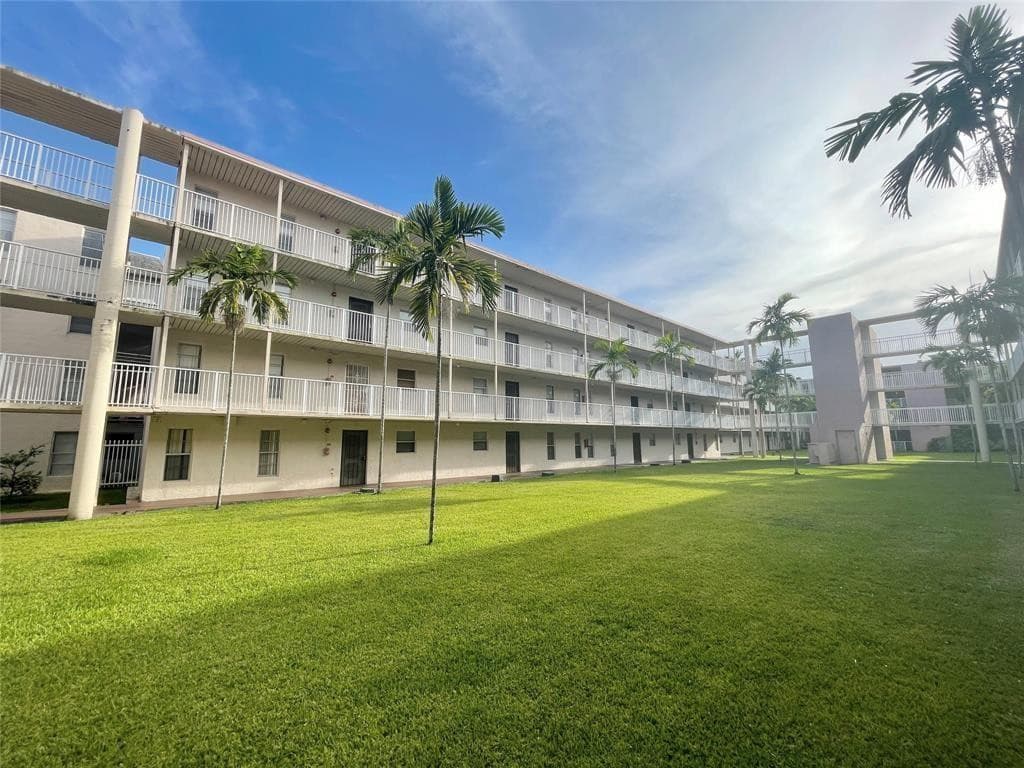 2800 NW 56th Avenue G407, Lauderhill, FL 33313 — photo 2 of 27