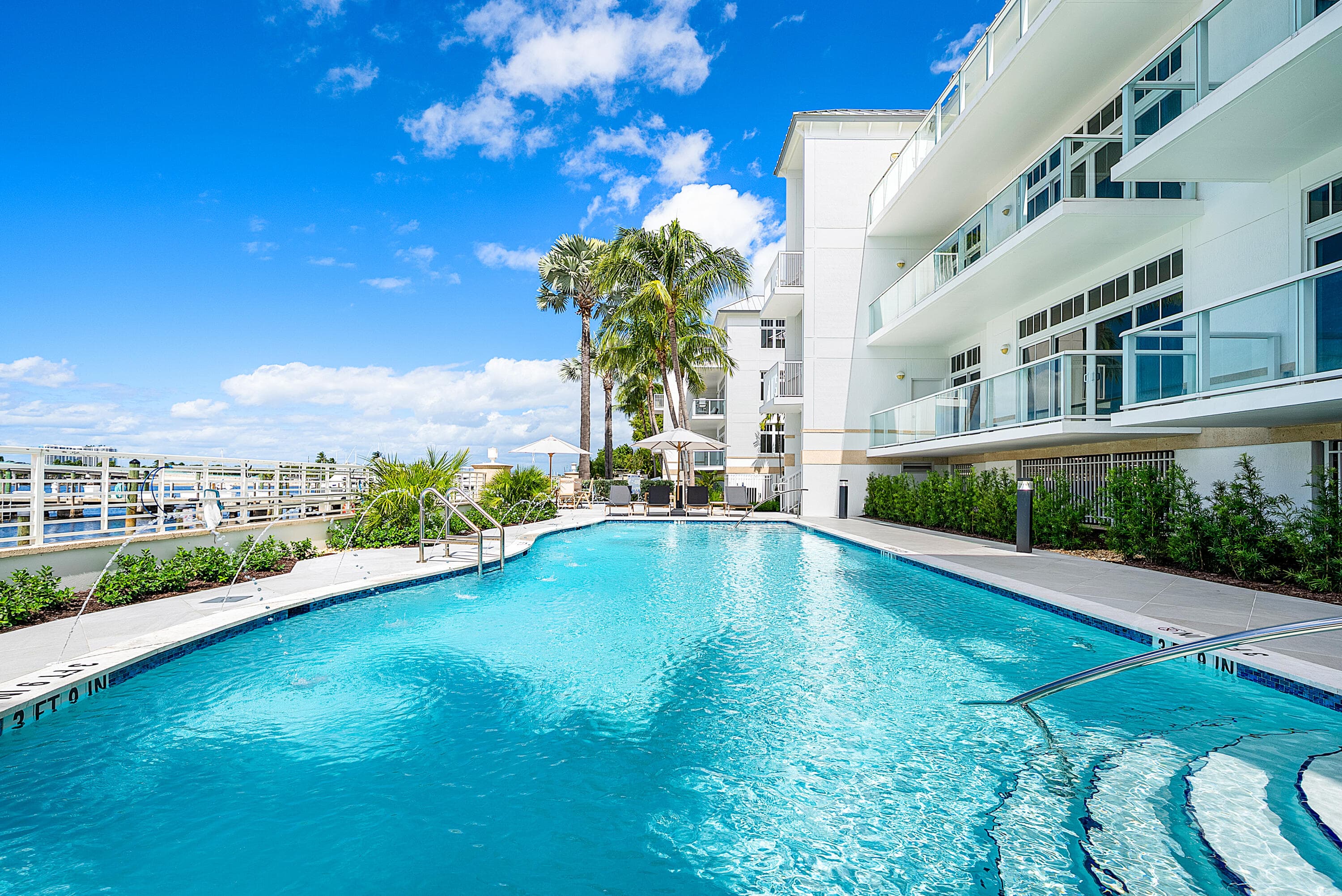180 Lake Drive 2304, Palm Beach Shores, FL 33404 — photo 27 of 37