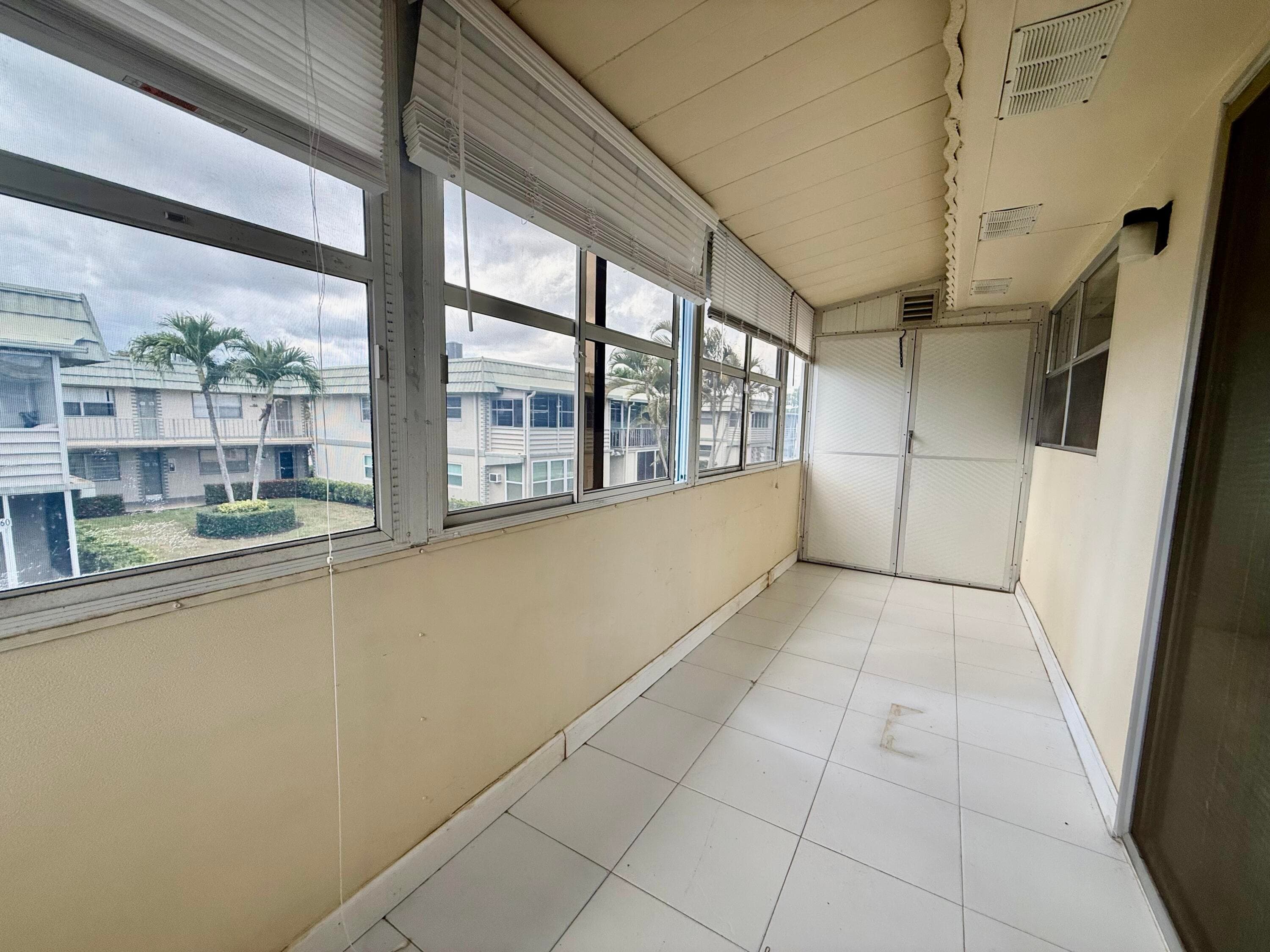 137 Monaco C, Delray Beach, FL 33446 — photo 6 of 10