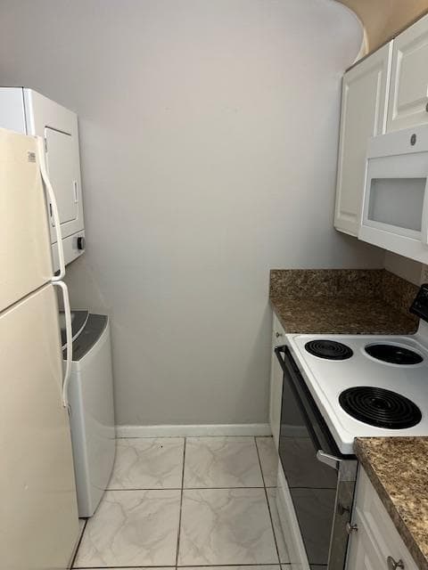 1004 Twin Lakes Drive 1004, Coral Springs, FL 33071 — photo 40 of 49