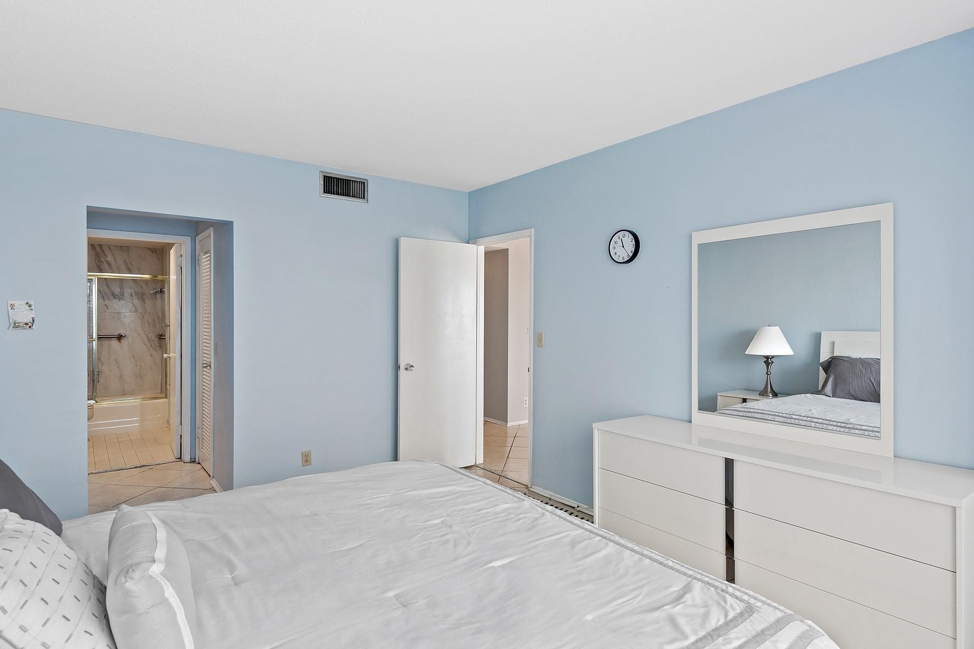 3800 Galt Ocean Drive 607, Fort Lauderdale, FL 33308 — photo 9 of 31